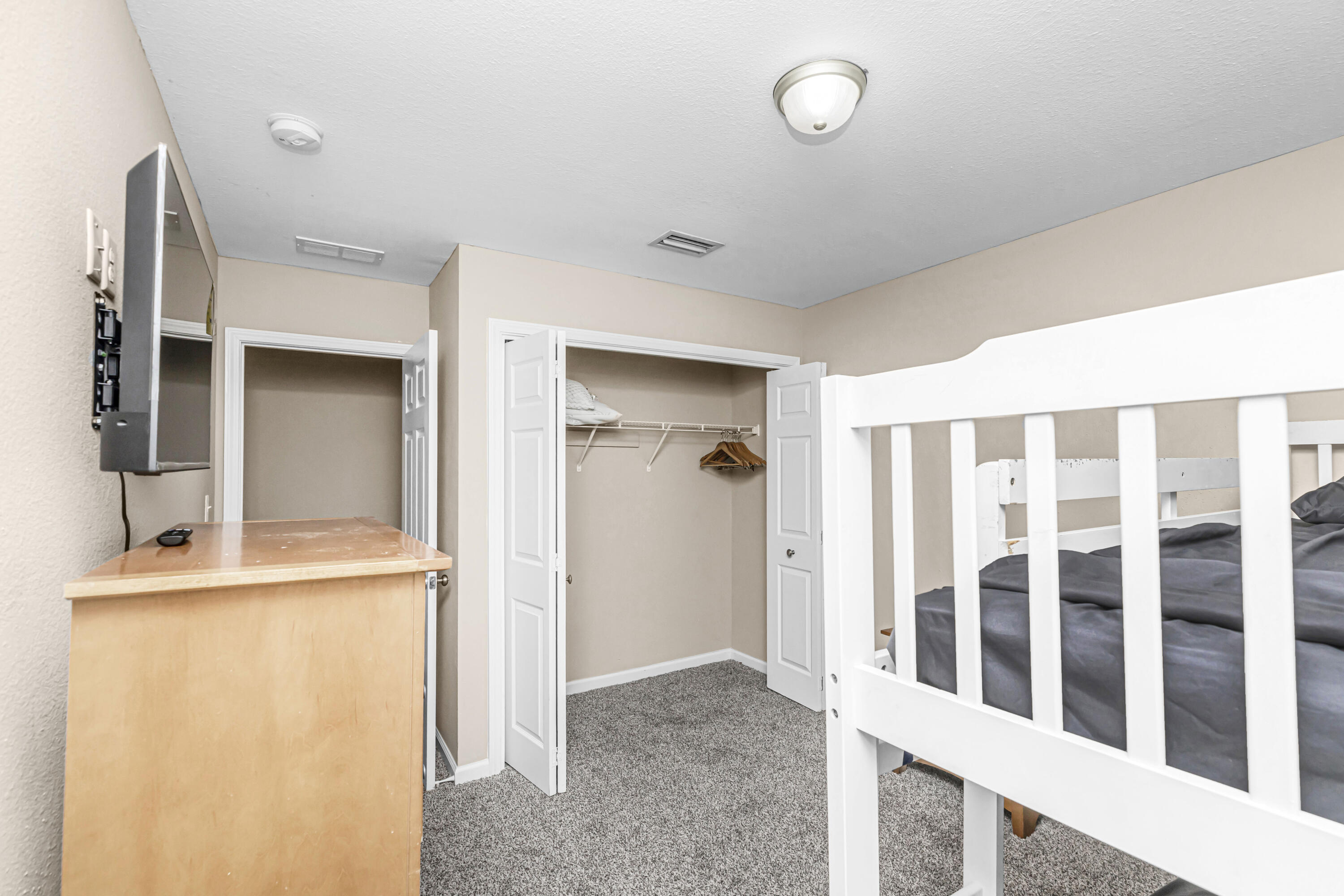 SYLVANIA HEIGHTS - Residential Lease