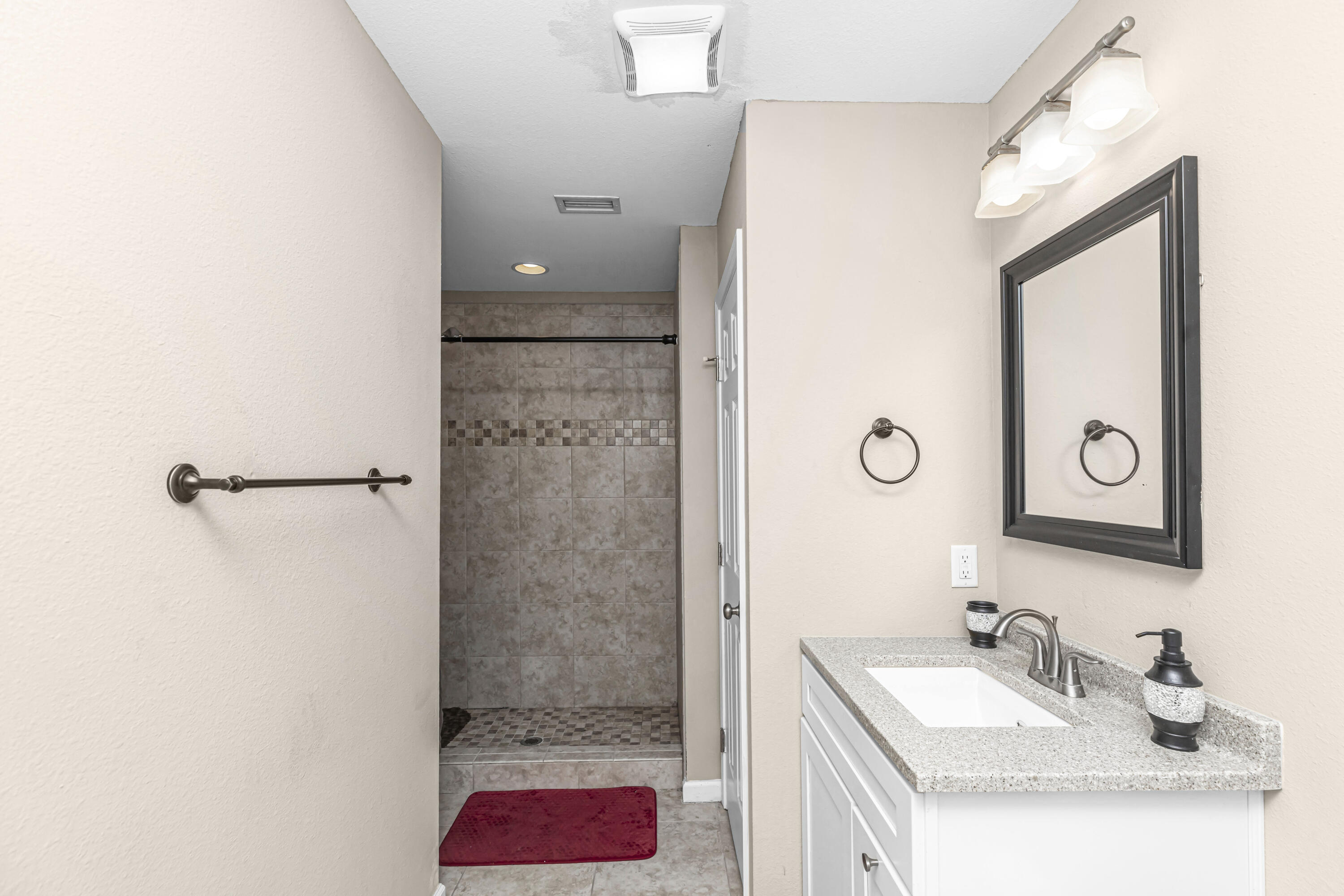 SYLVANIA HEIGHTS - Residential Lease