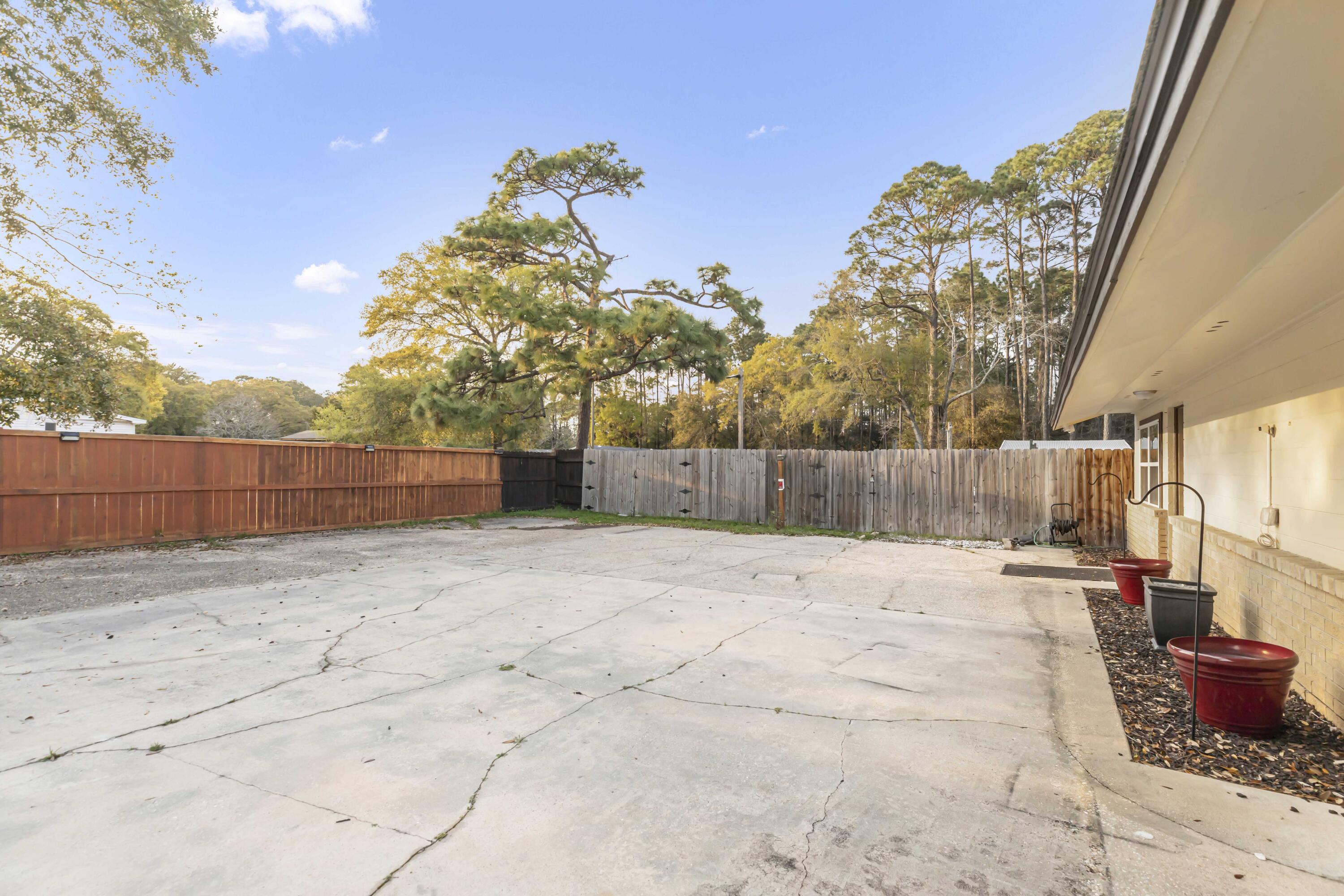 SYLVANIA HEIGHTS - Residential Lease