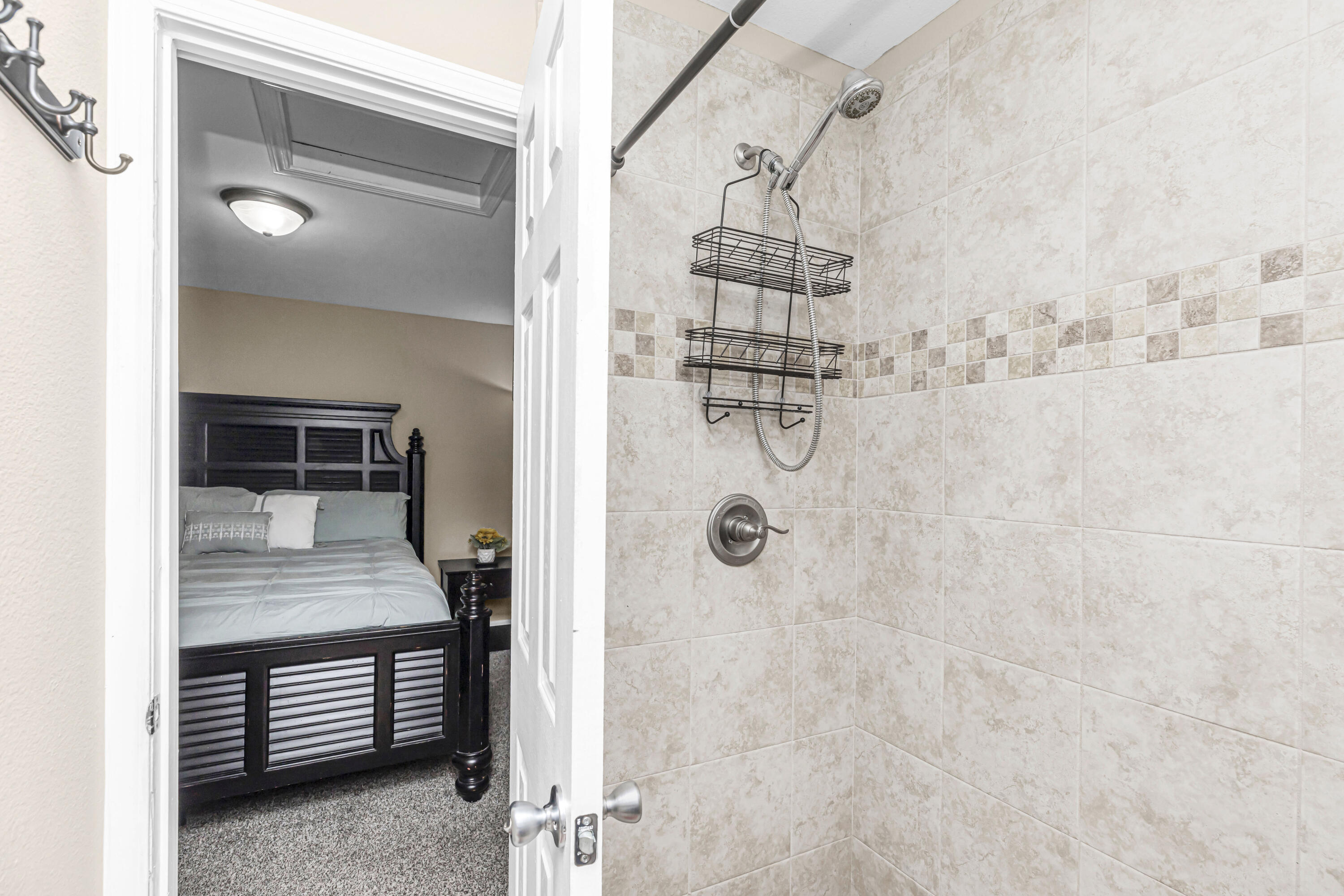 SYLVANIA HEIGHTS - Residential Lease