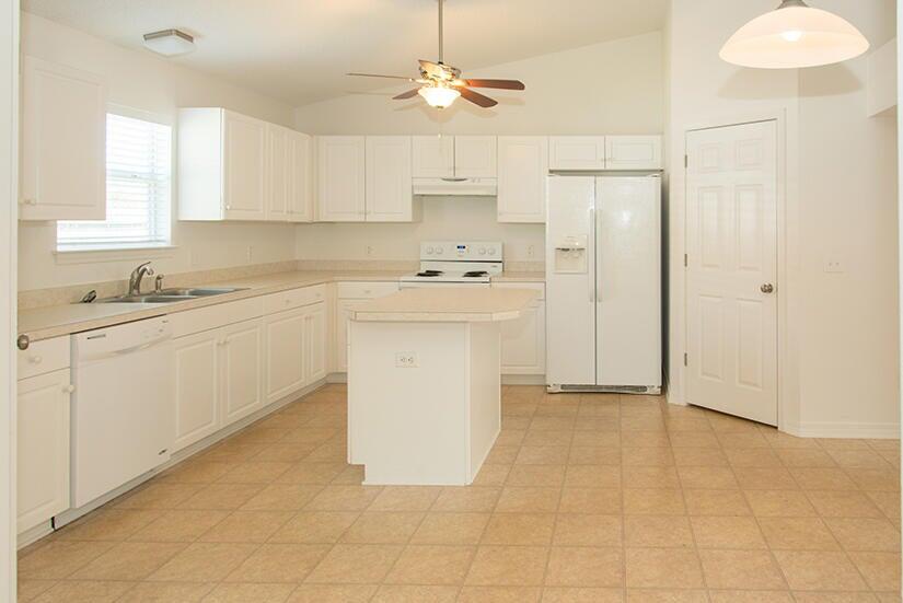 PARKER PLACE - Residential Lease