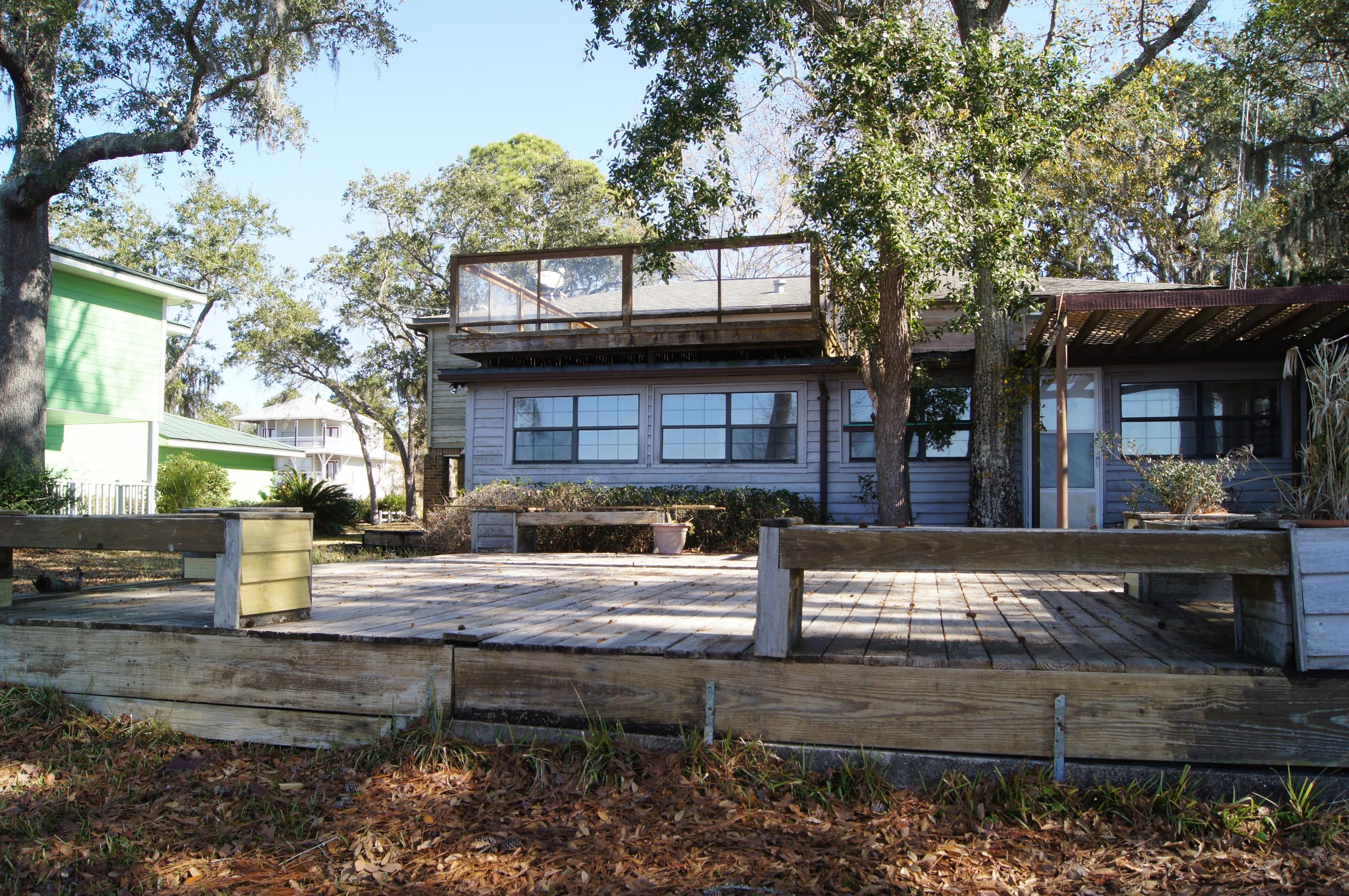 BAY GROVE - Residential