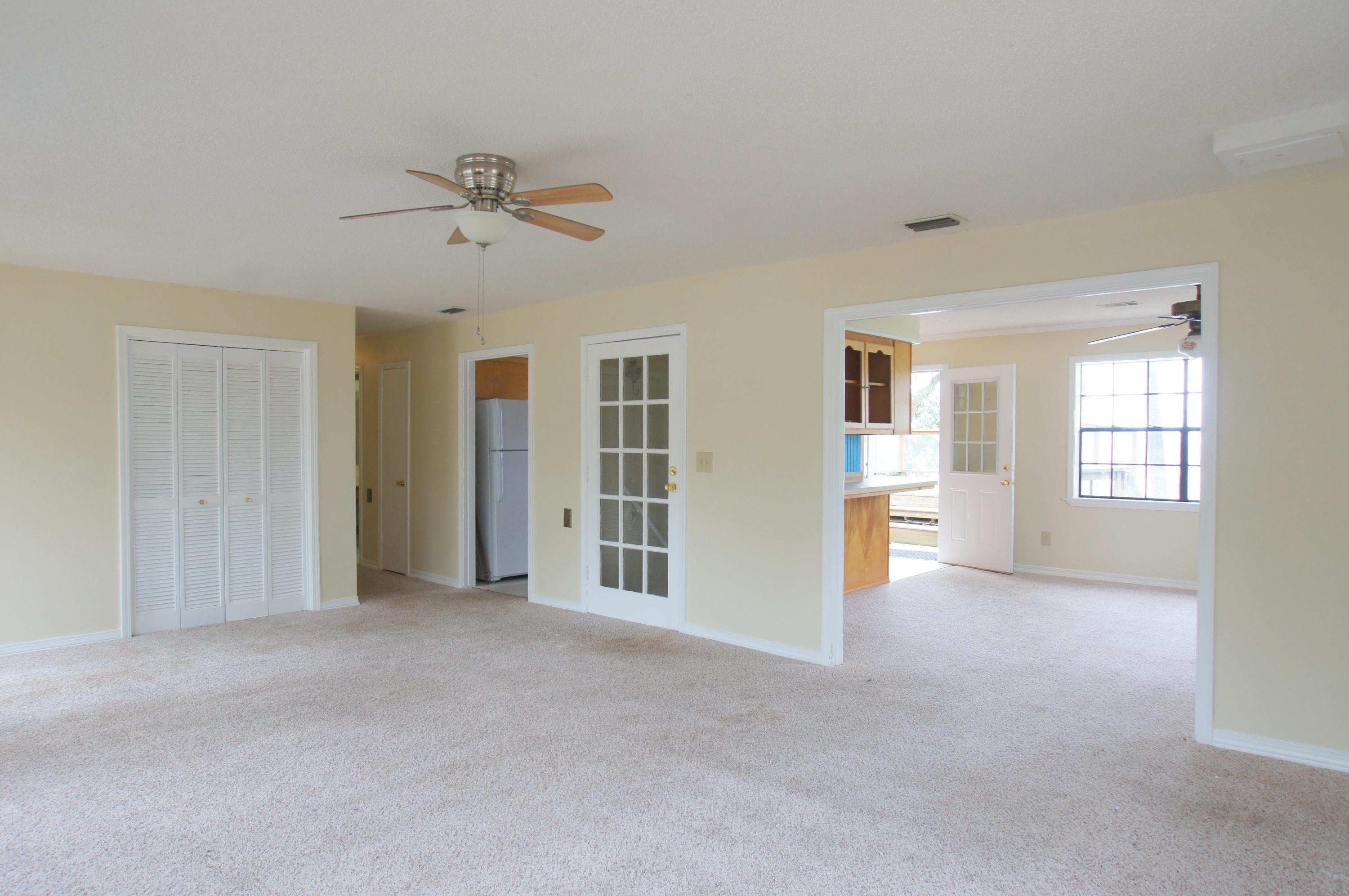 BAY GROVE - Residential