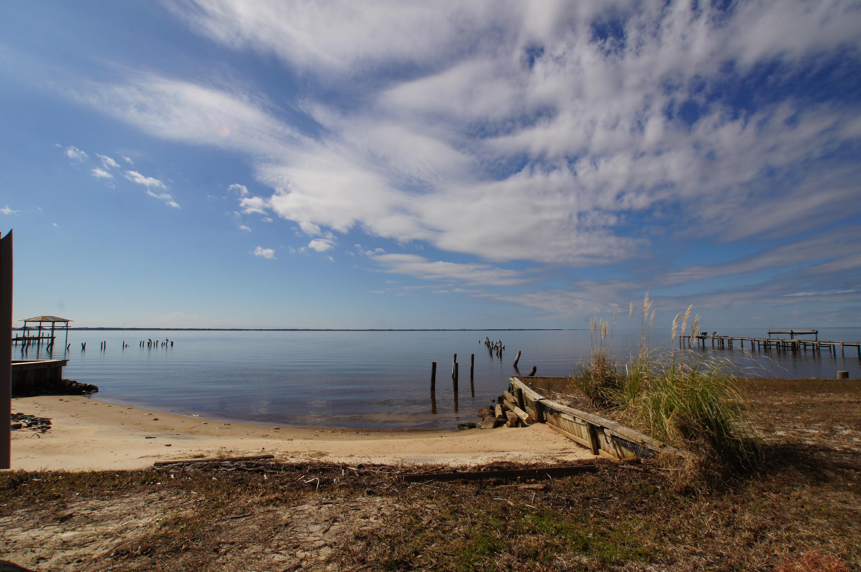 BAY GROVE - Residential