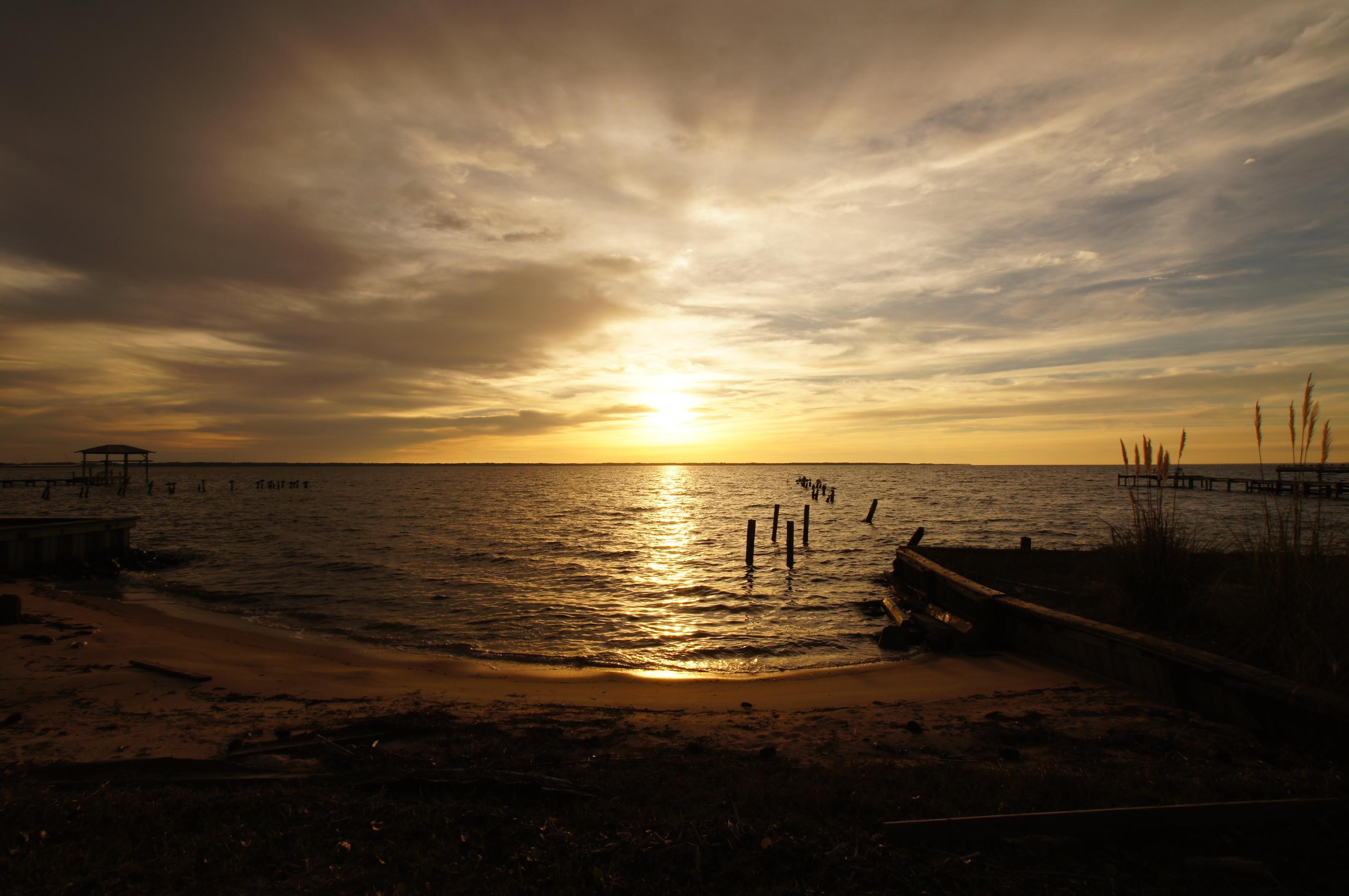 BAY GROVE - Residential