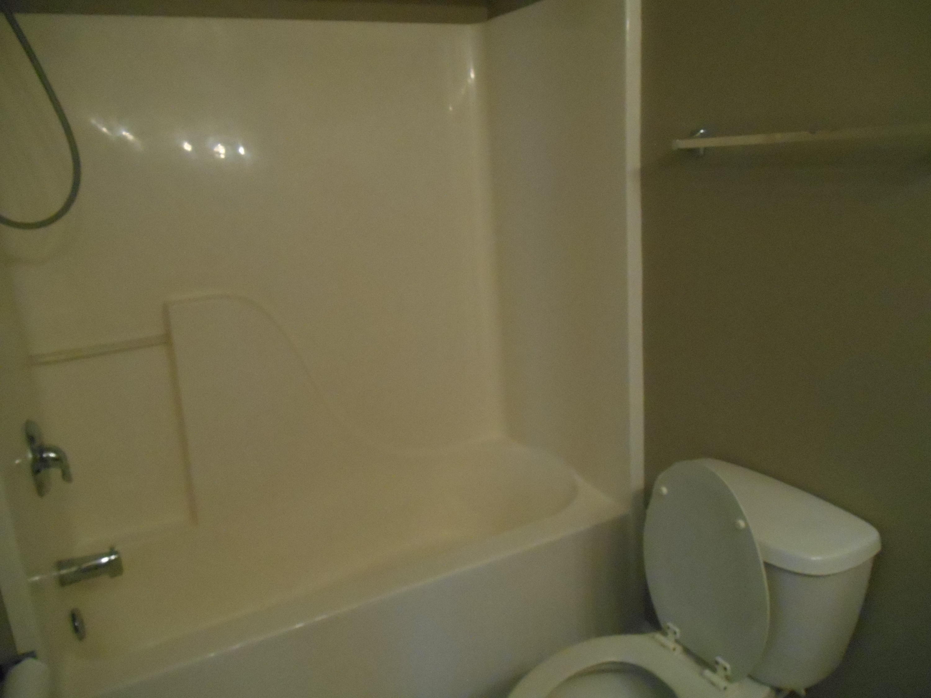 ROLLING PINES - Residential Lease