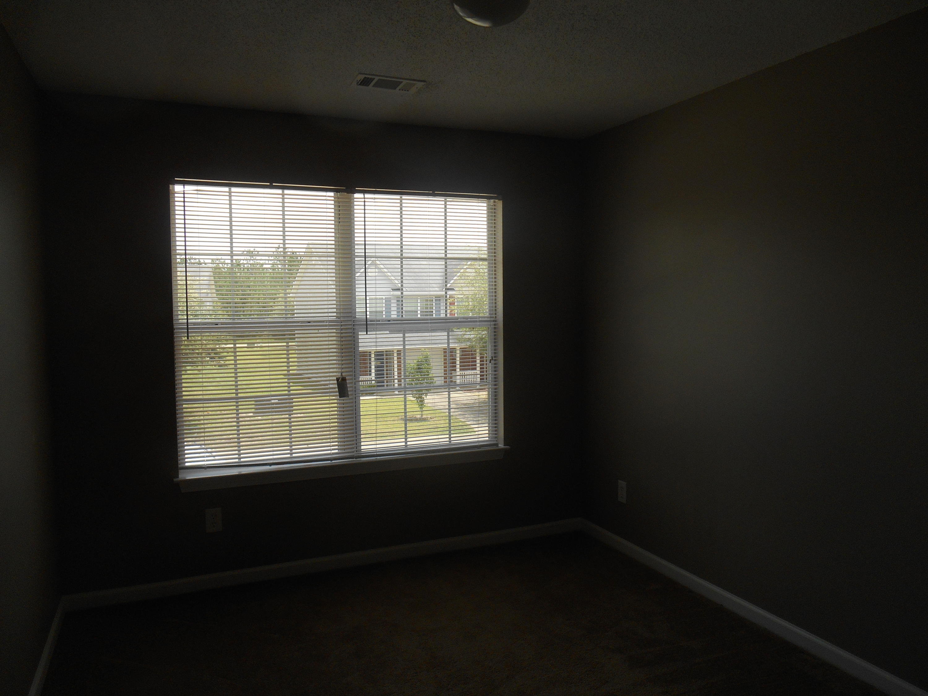 ROLLING PINES - Residential Lease