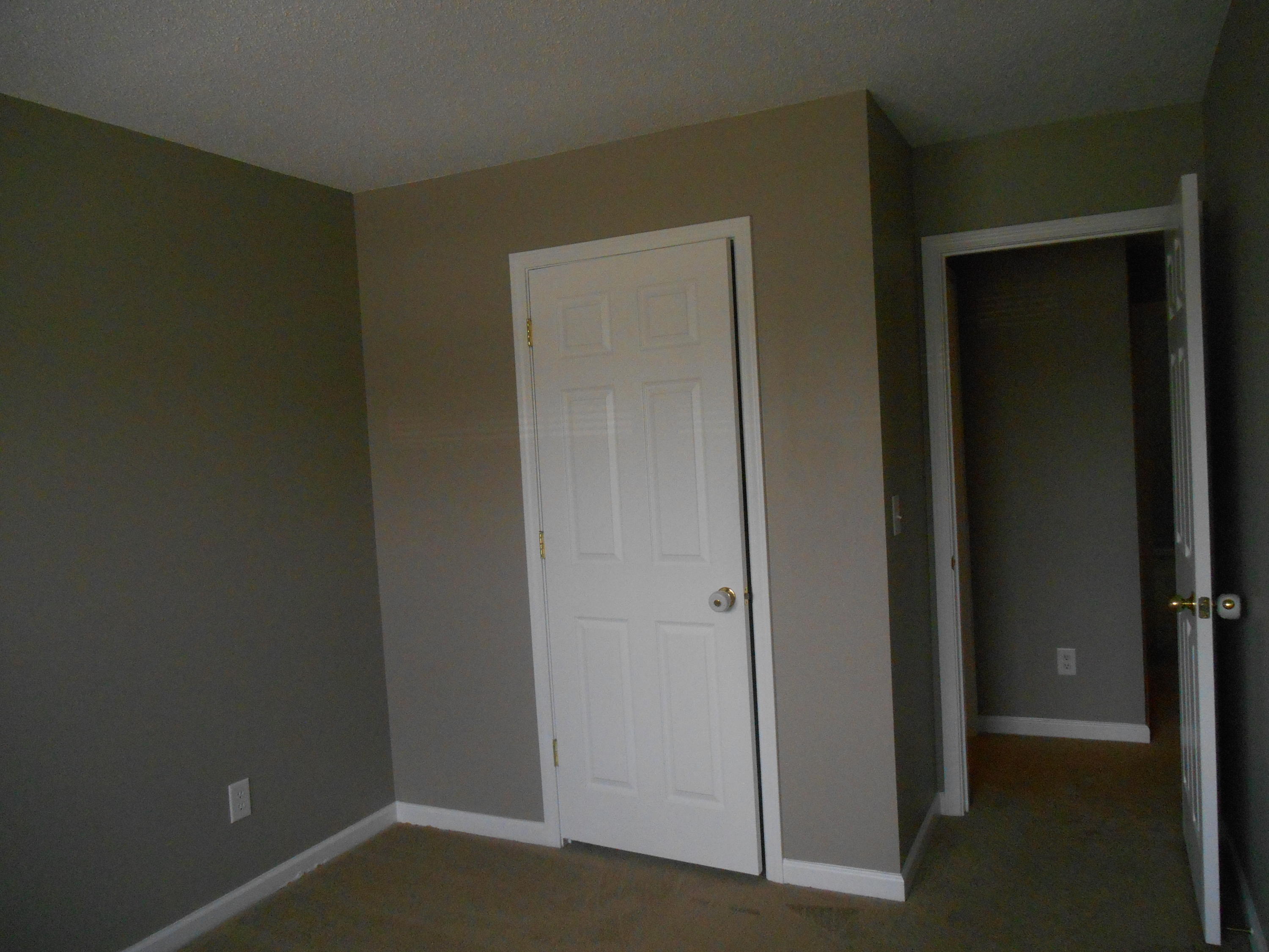 ROLLING PINES - Residential Lease