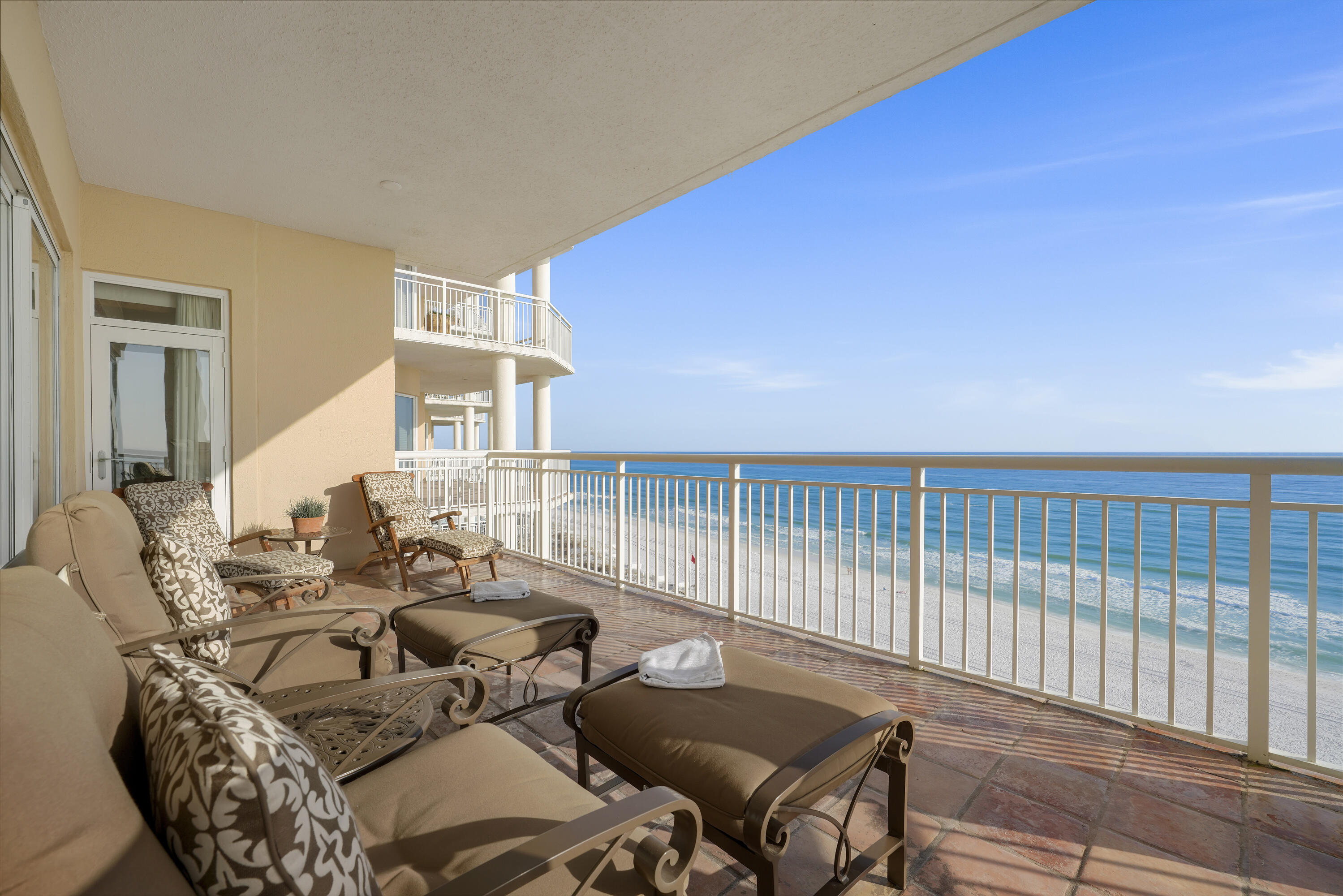 HIDDEN DUNES GRAND VILLAS - Residential