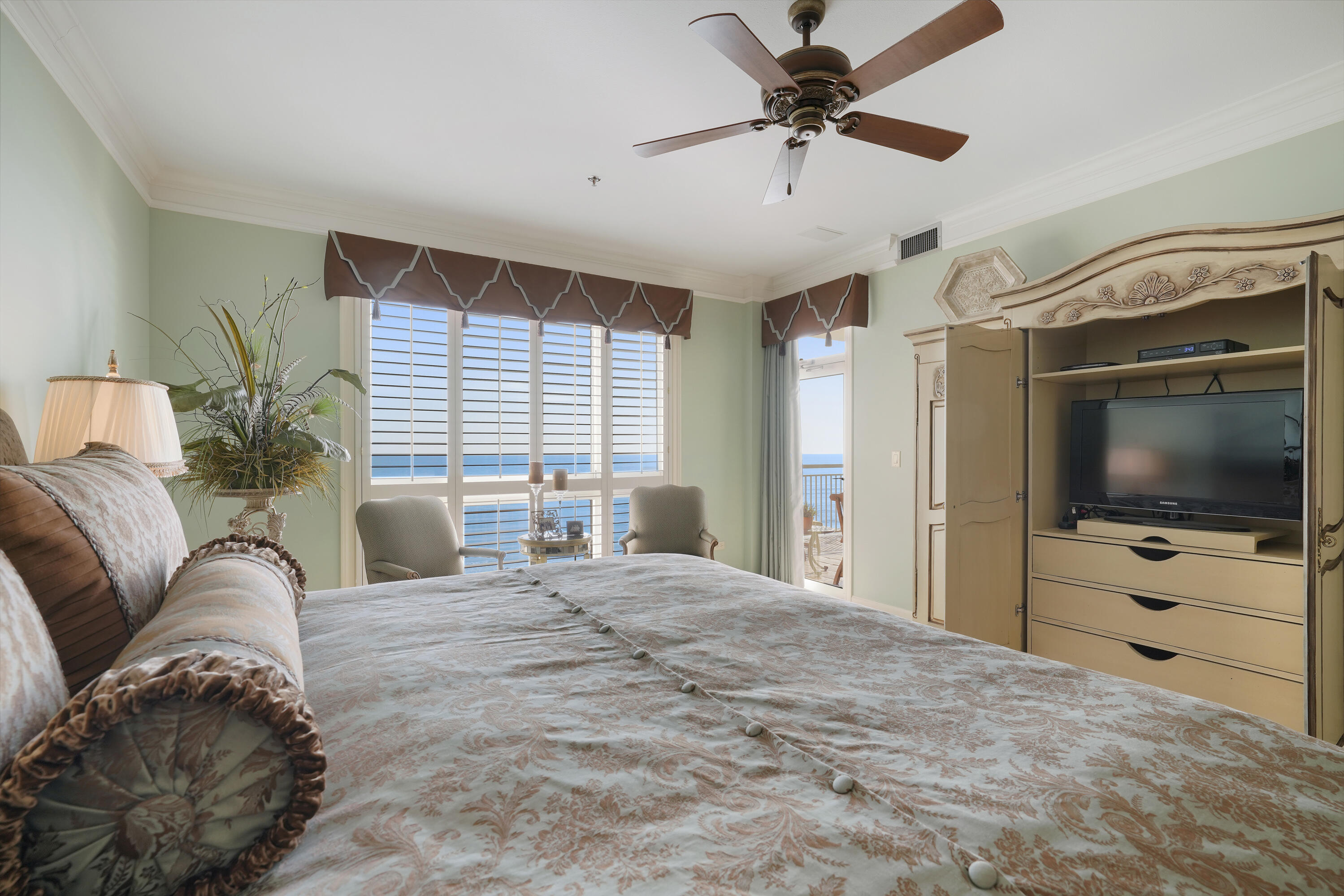 HIDDEN DUNES GRAND VILLAS - Residential