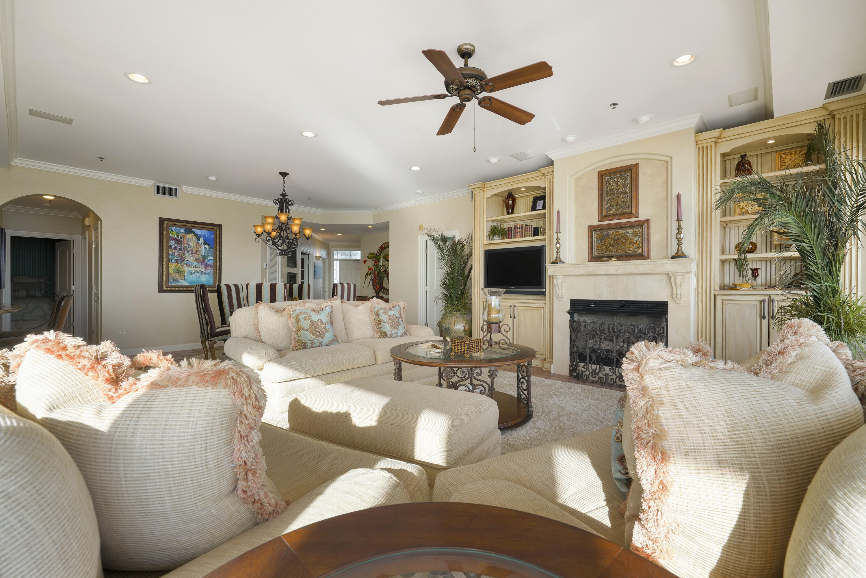 HIDDEN DUNES GRAND VILLAS - Residential
