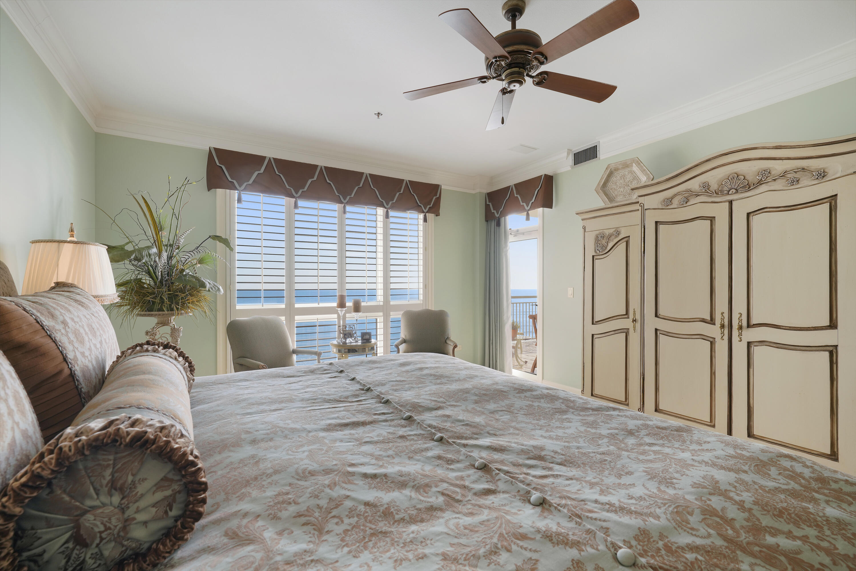 HIDDEN DUNES GRAND VILLAS - Residential