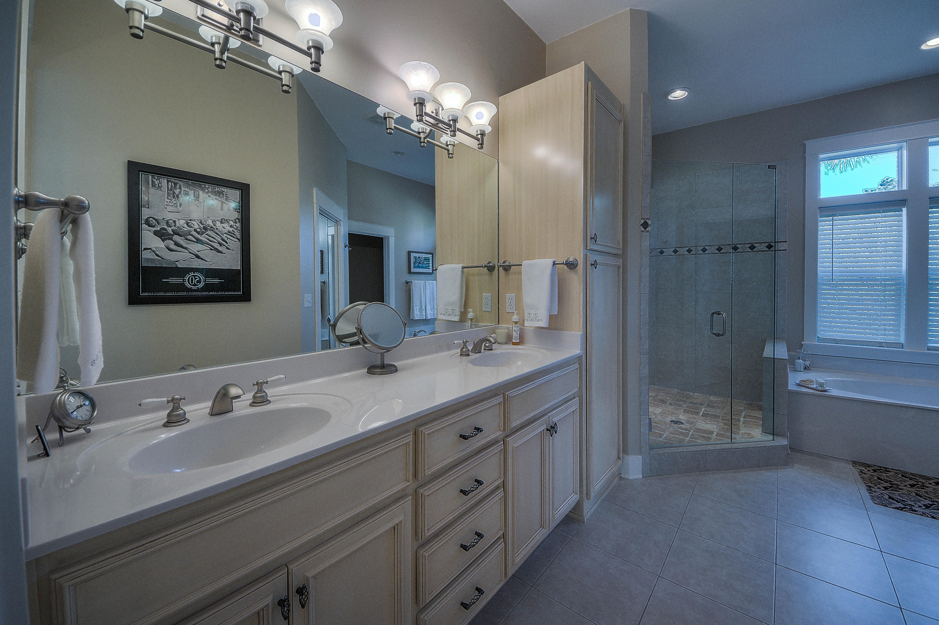 BOTANY BAYOU - Residential