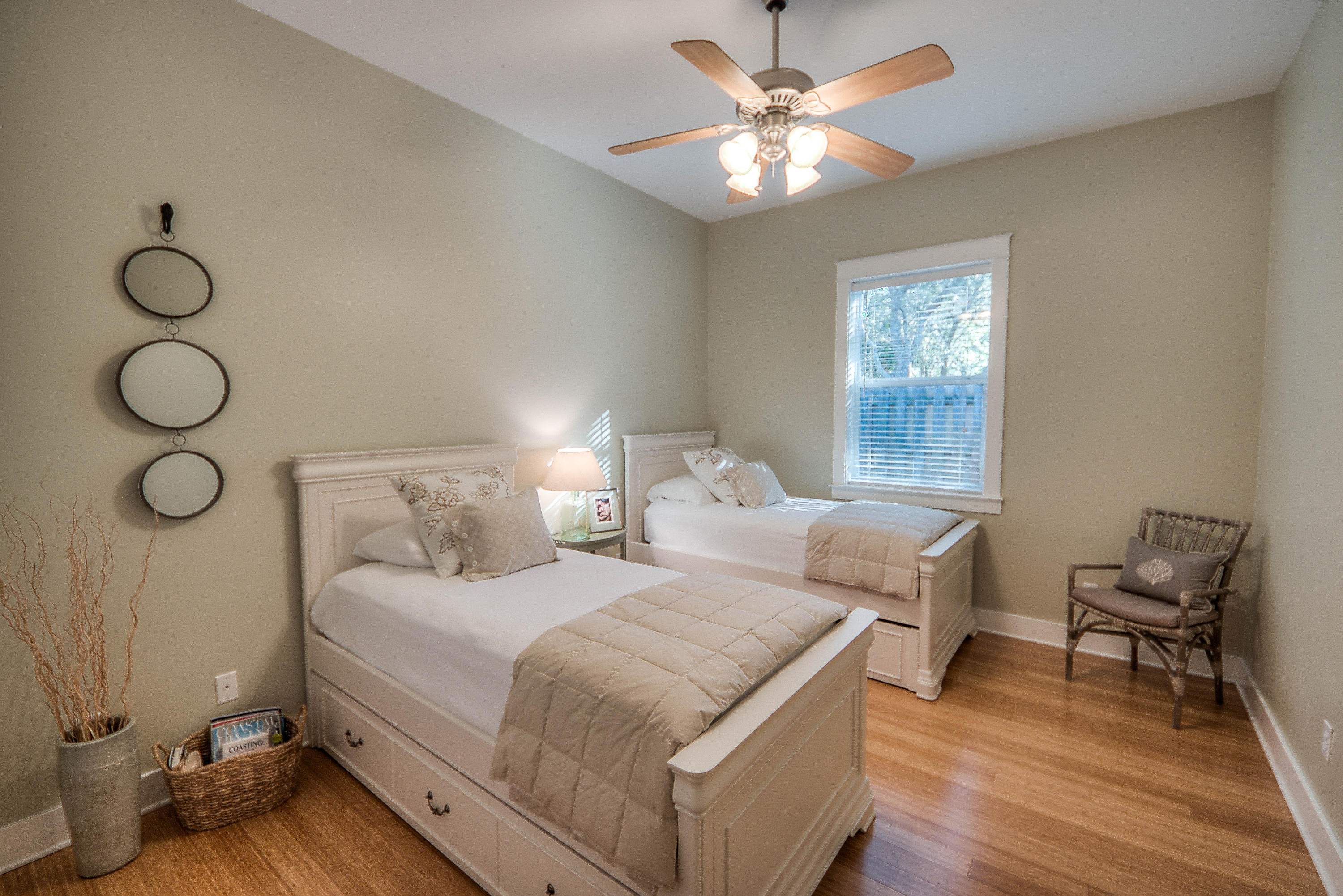 BOTANY BAYOU - Residential