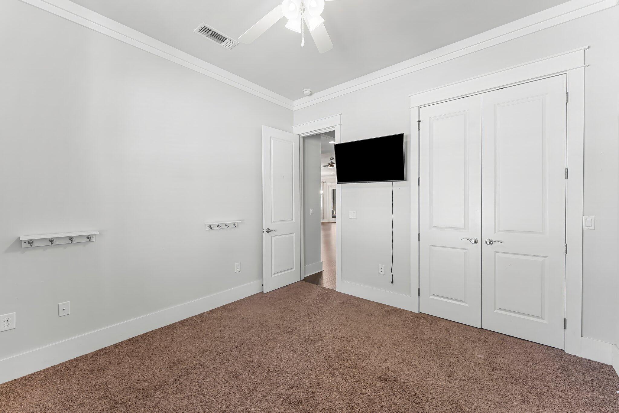 Paradise Cove - Residential Lease