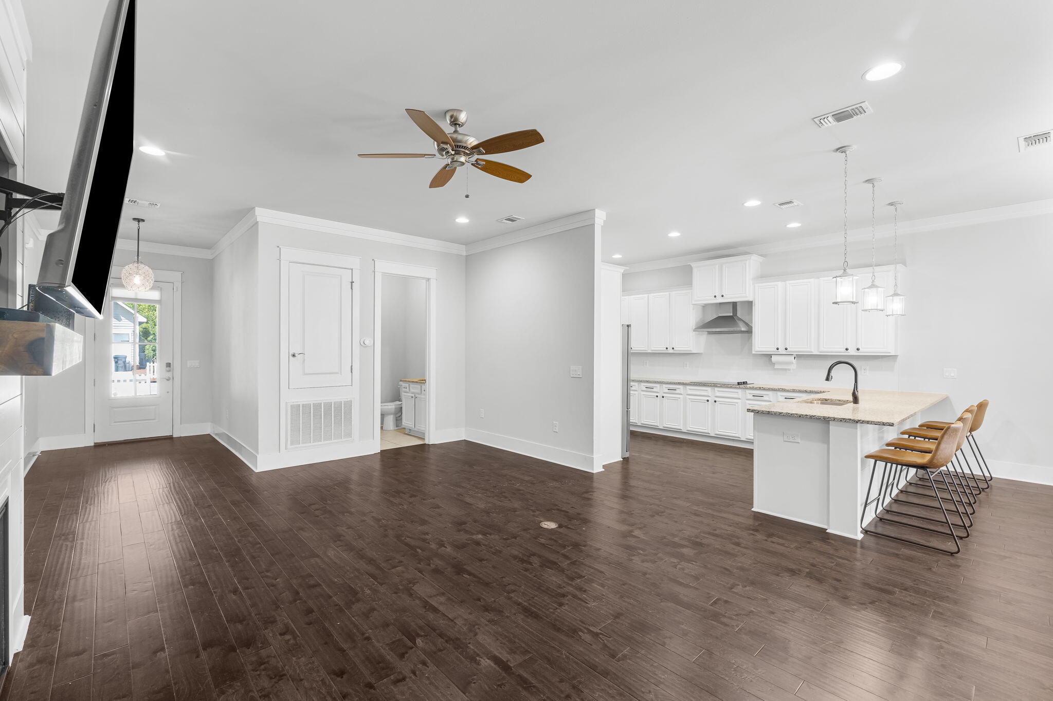 Paradise Cove - Residential Lease