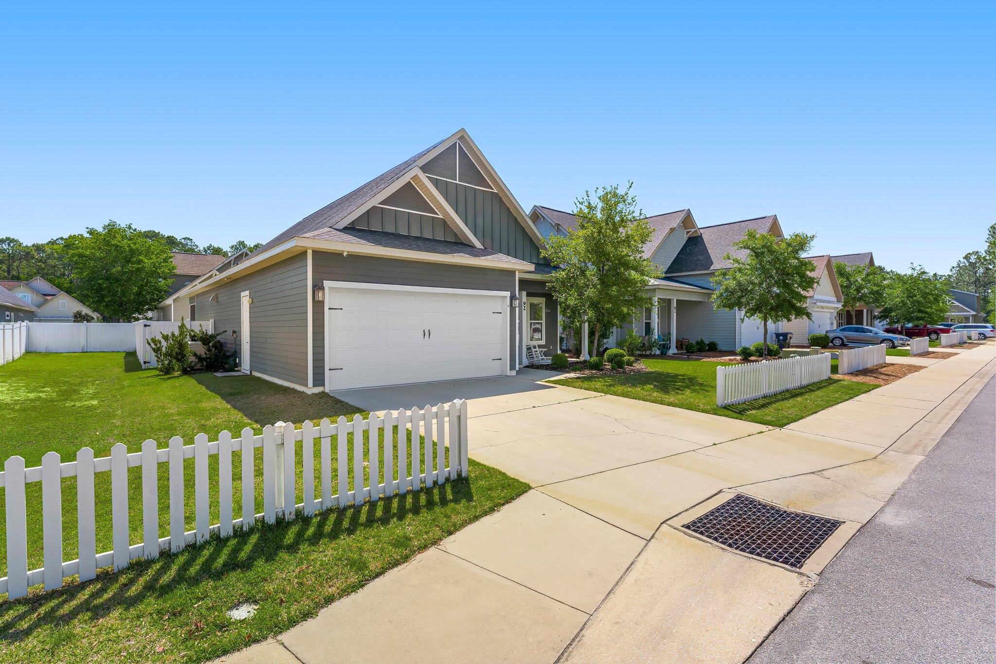 Paradise Cove - Residential Lease