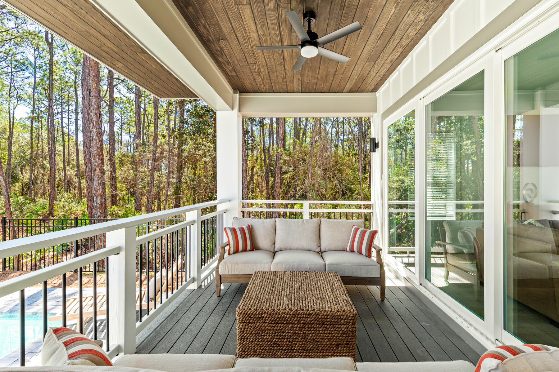 GULF SHORE MANOR - Residential