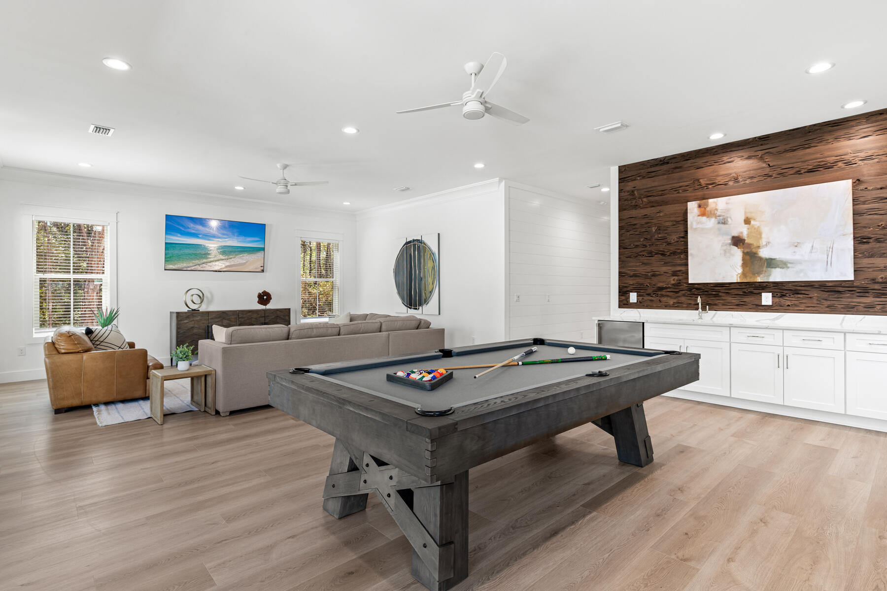 GULF SHORE MANOR - Residential