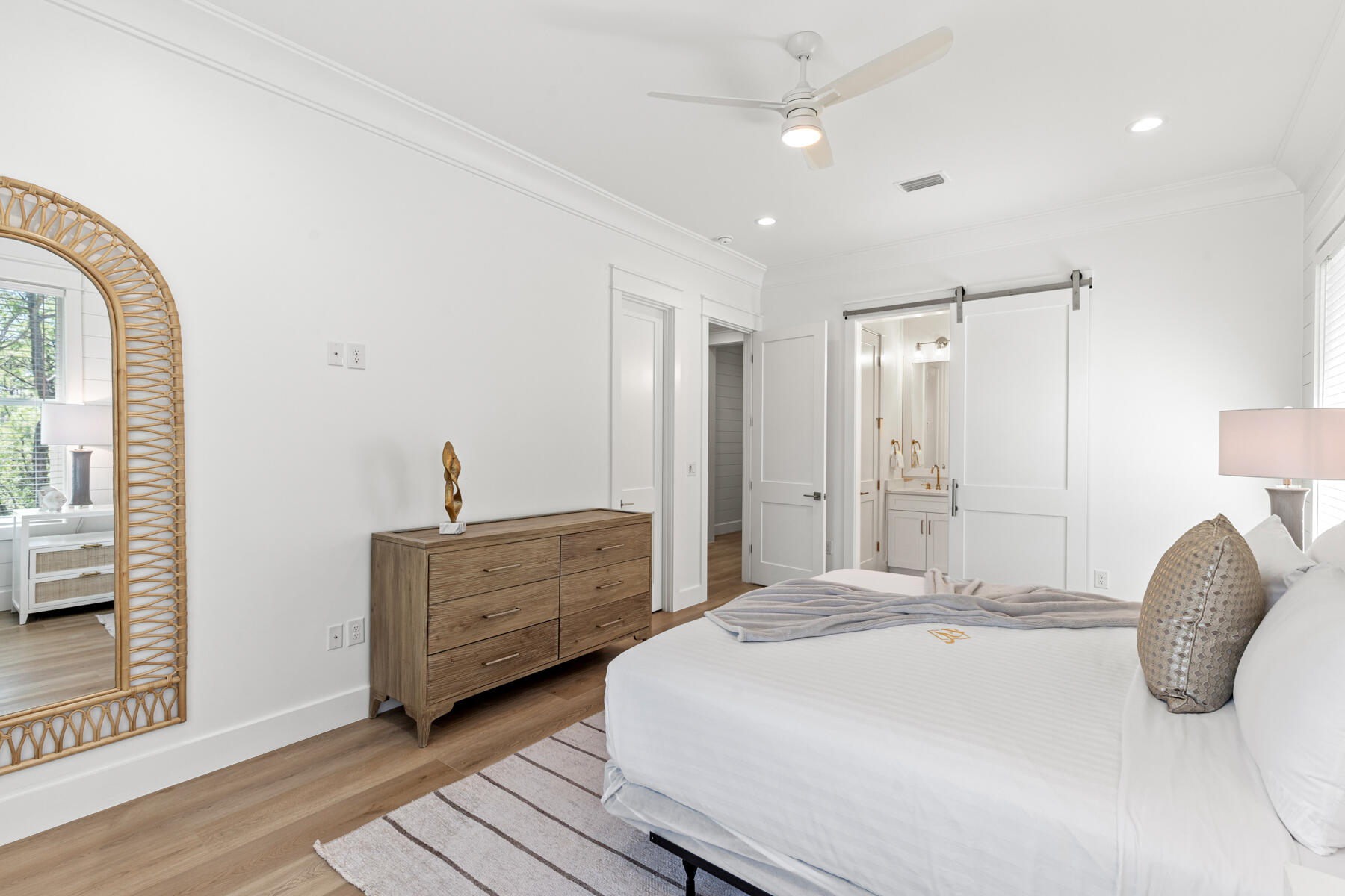 GULF SHORE MANOR - Residential