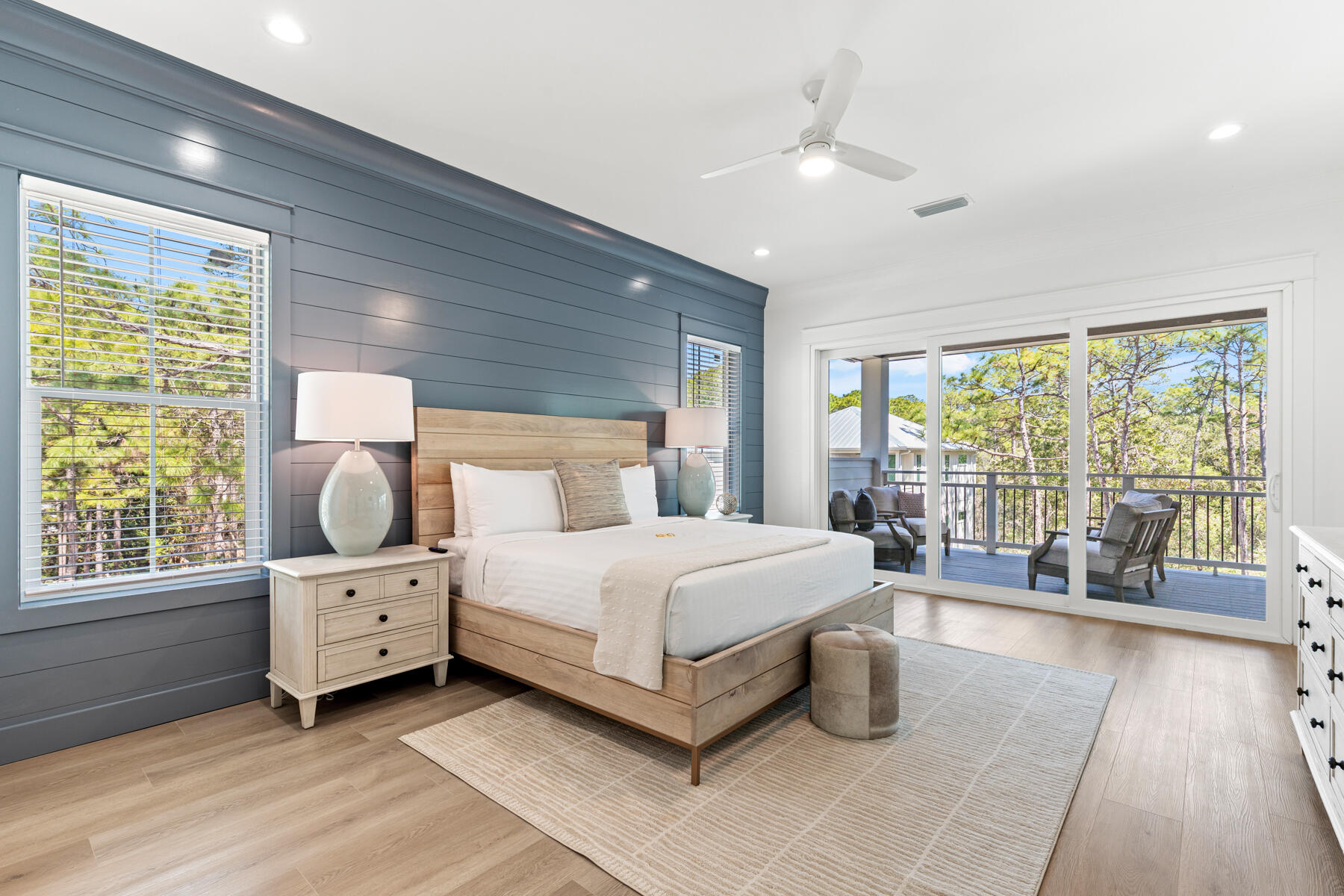 GULF SHORE MANOR - Residential