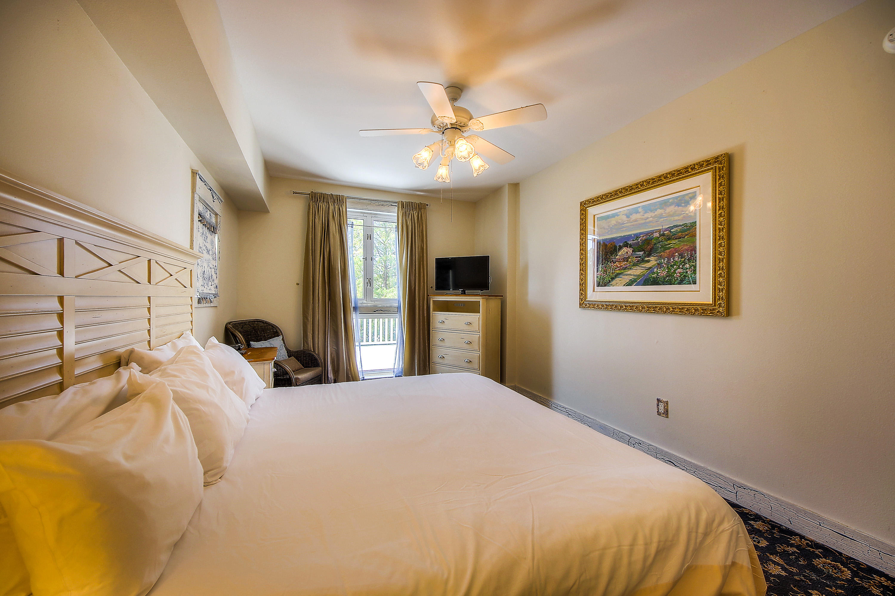 OBSERVATION POINT - Residential