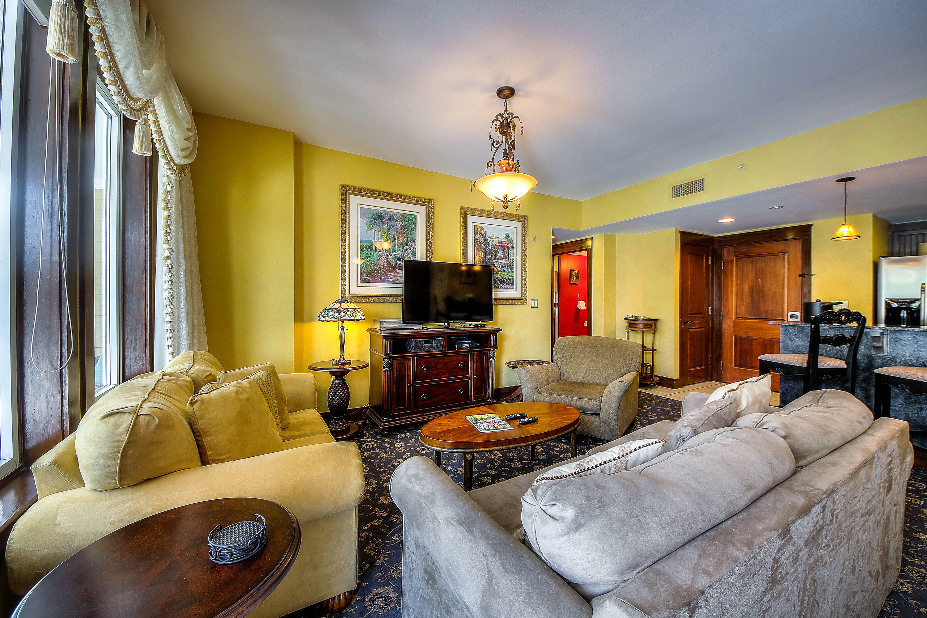 OBSERVATION POINT - Residential