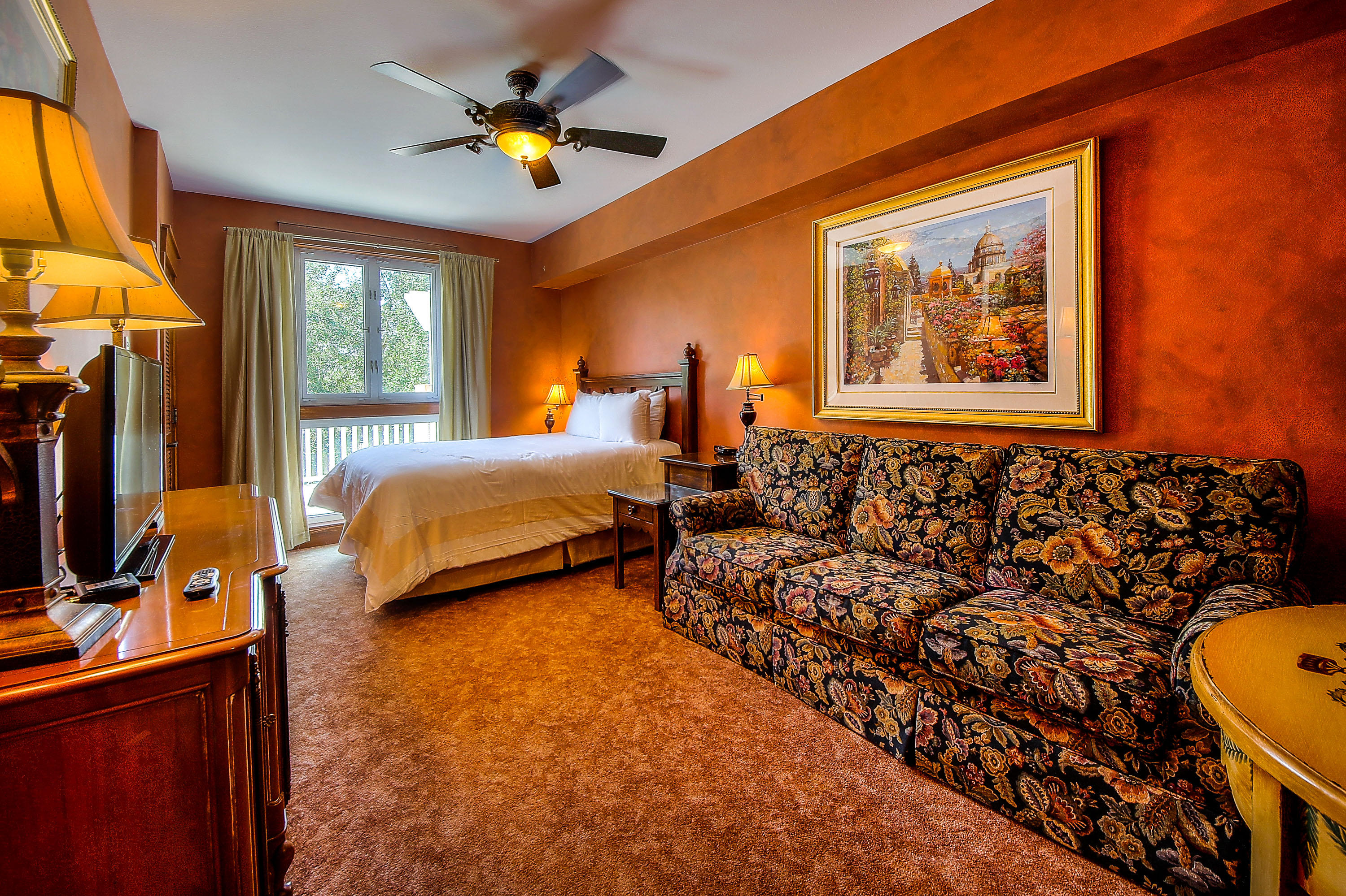 OBSERVATION POINT - Residential