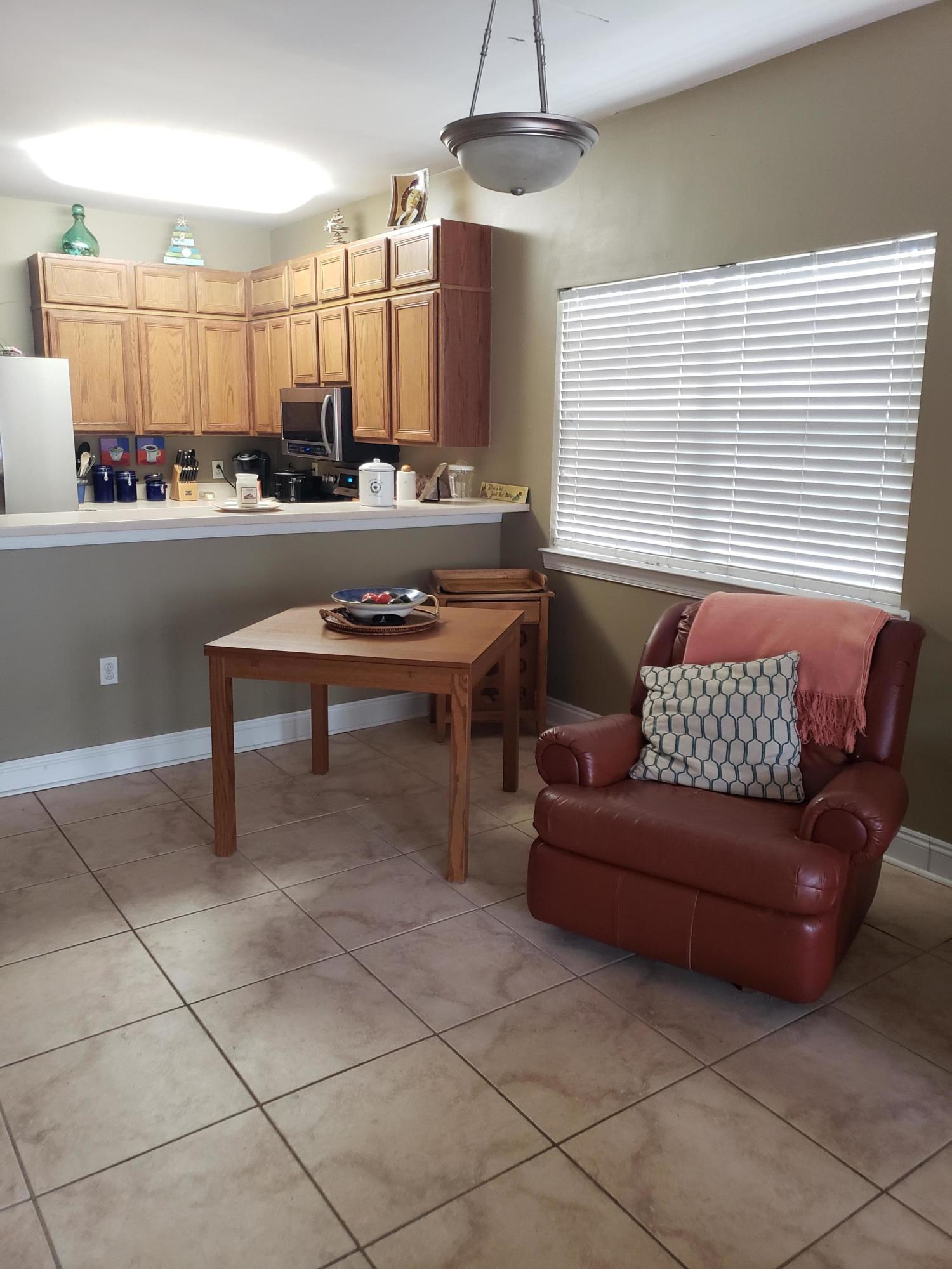 SANDAL BEACH - Residential