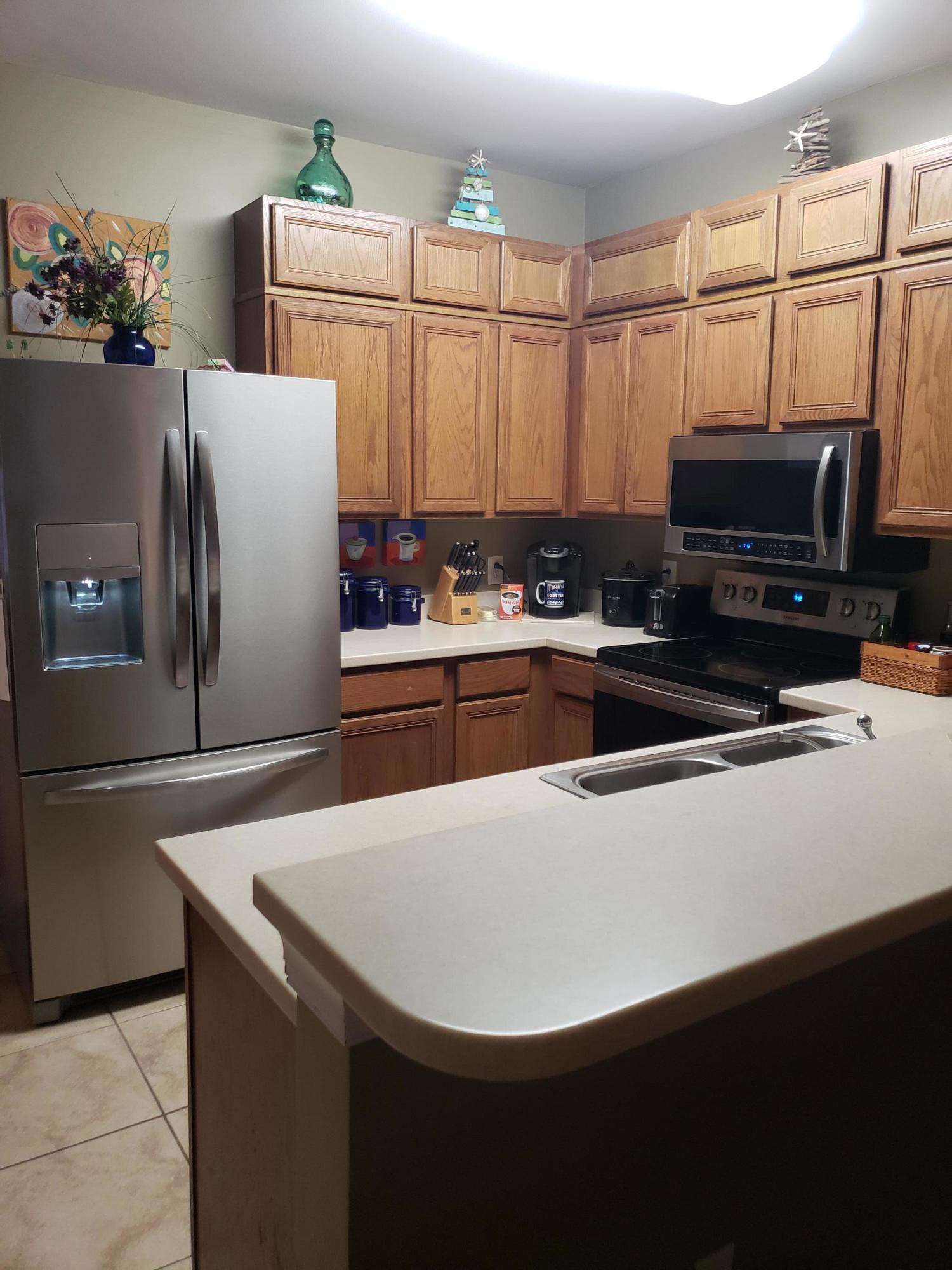 SANDAL BEACH - Residential