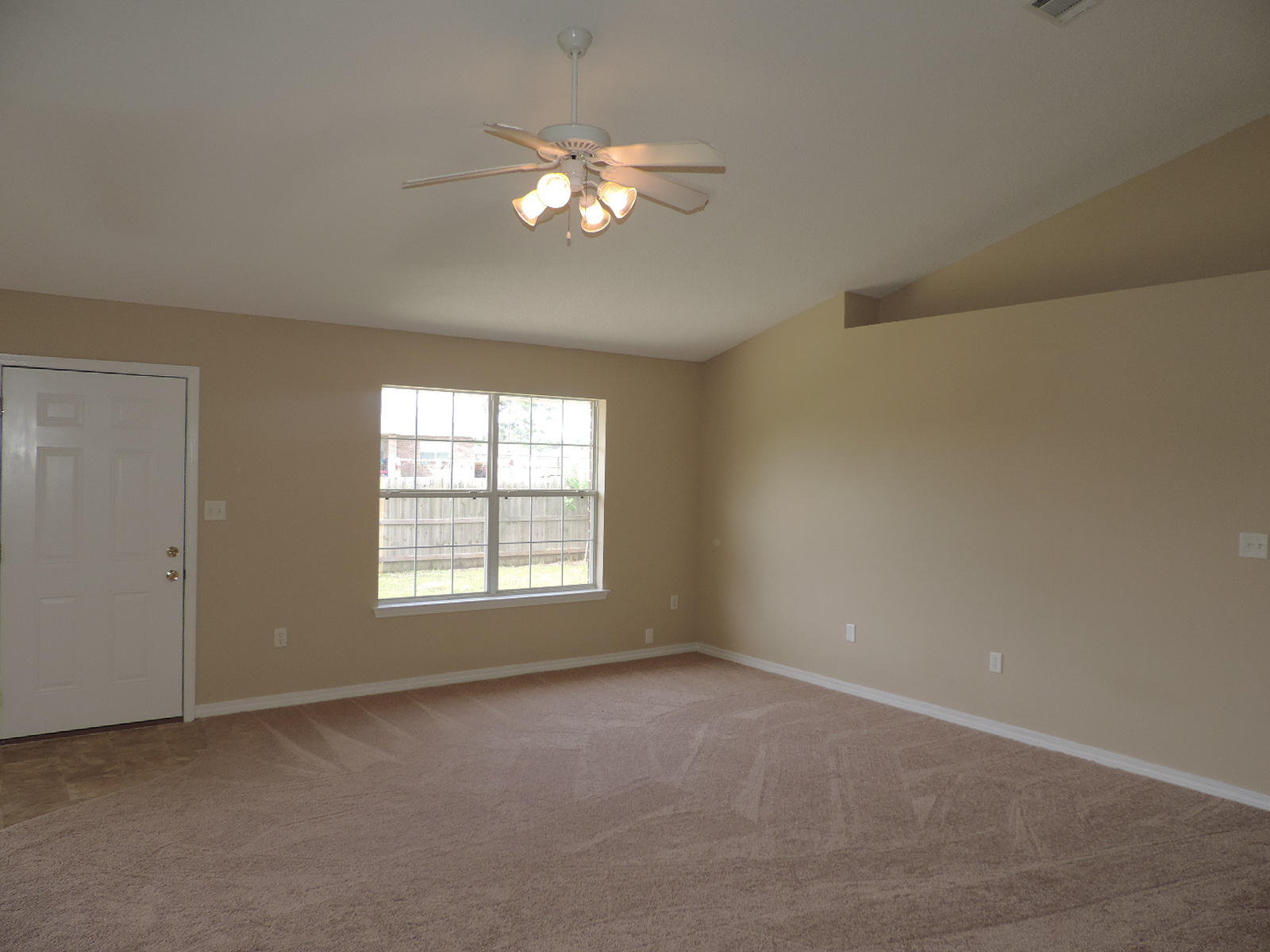 CREETWOOD PLACE - Residential