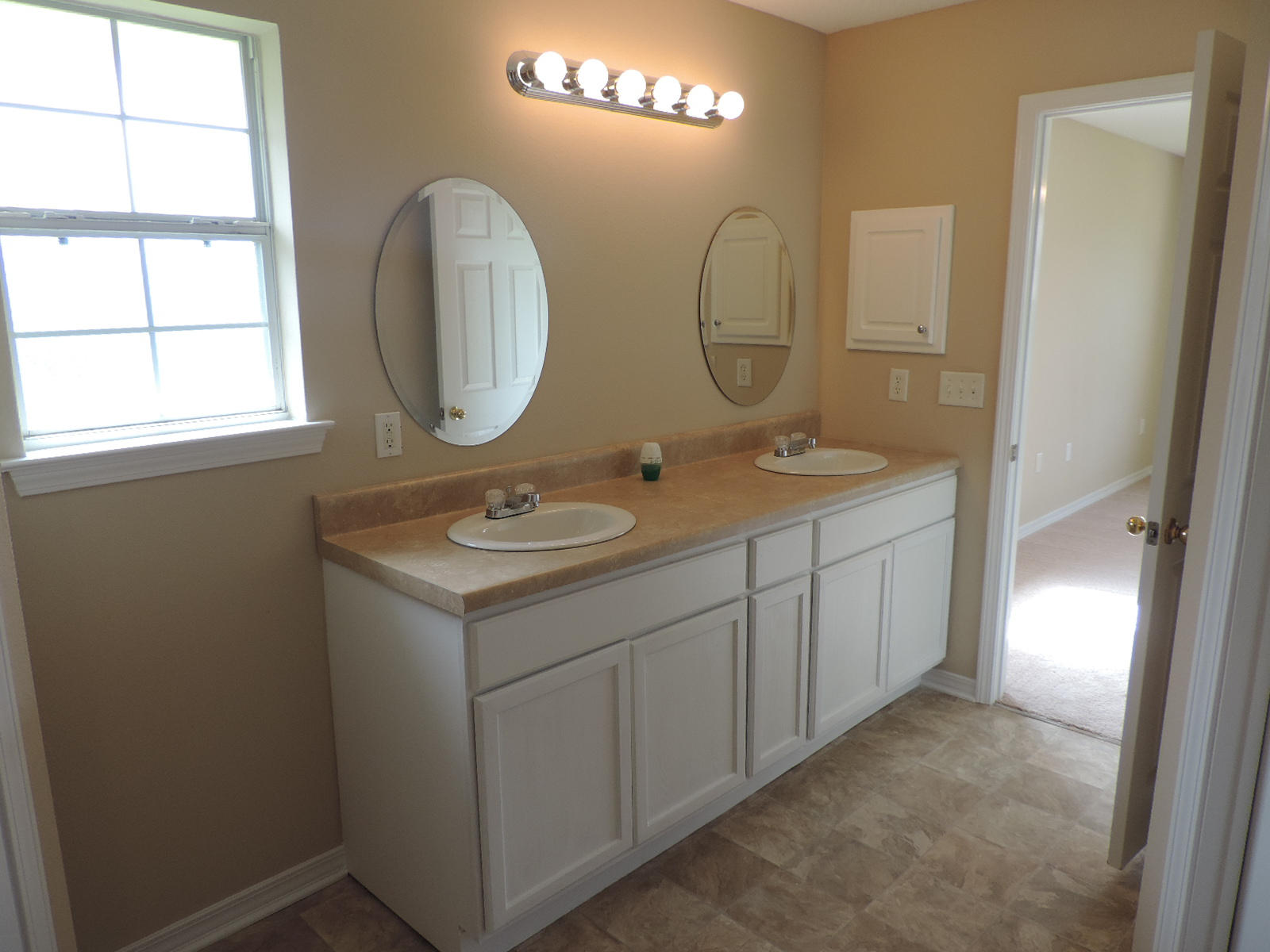 CREETWOOD PLACE - Residential