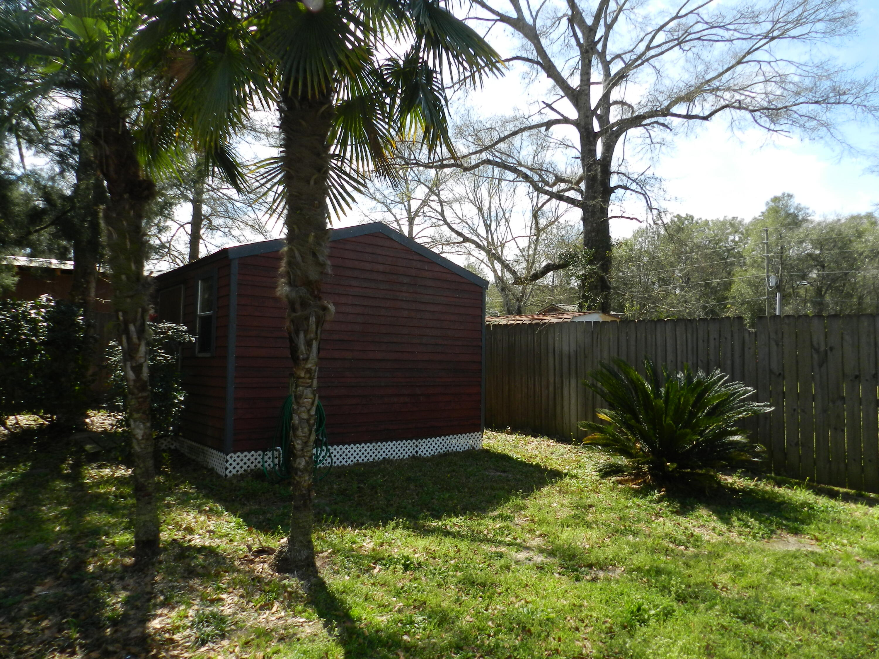 DOGWOOD ESTATES - Residential