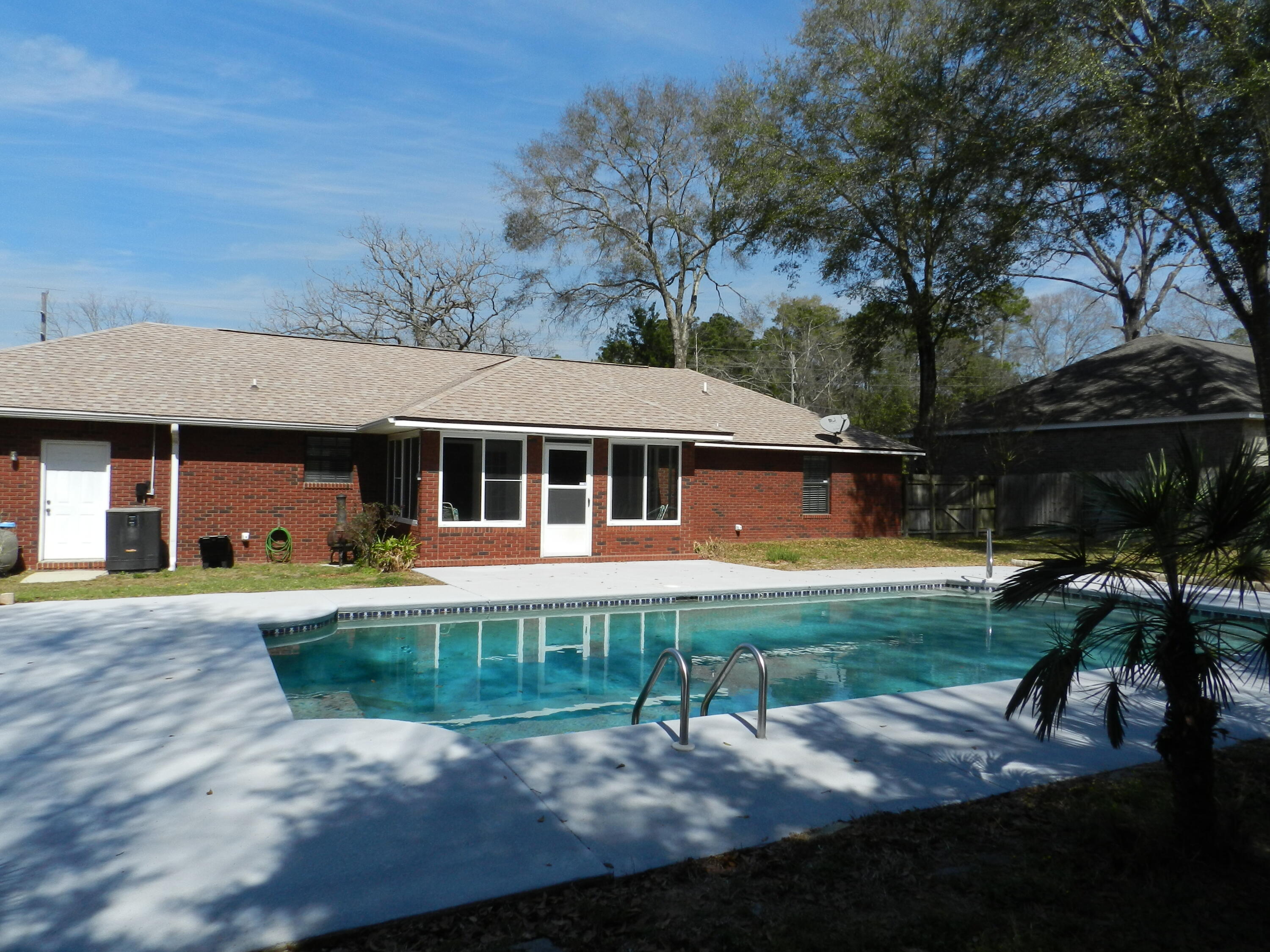 DOGWOOD ESTATES - Residential