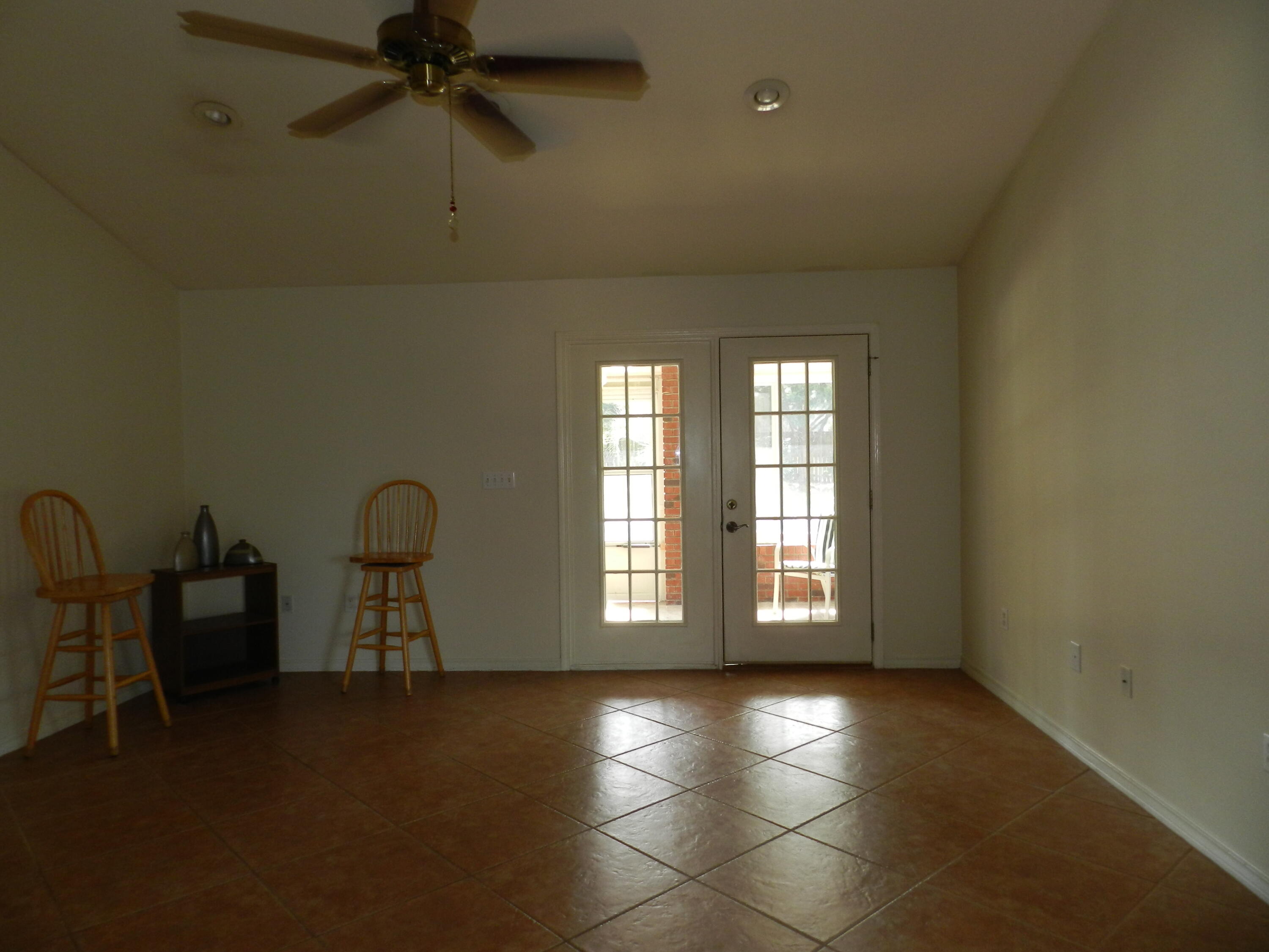 DOGWOOD ESTATES - Residential