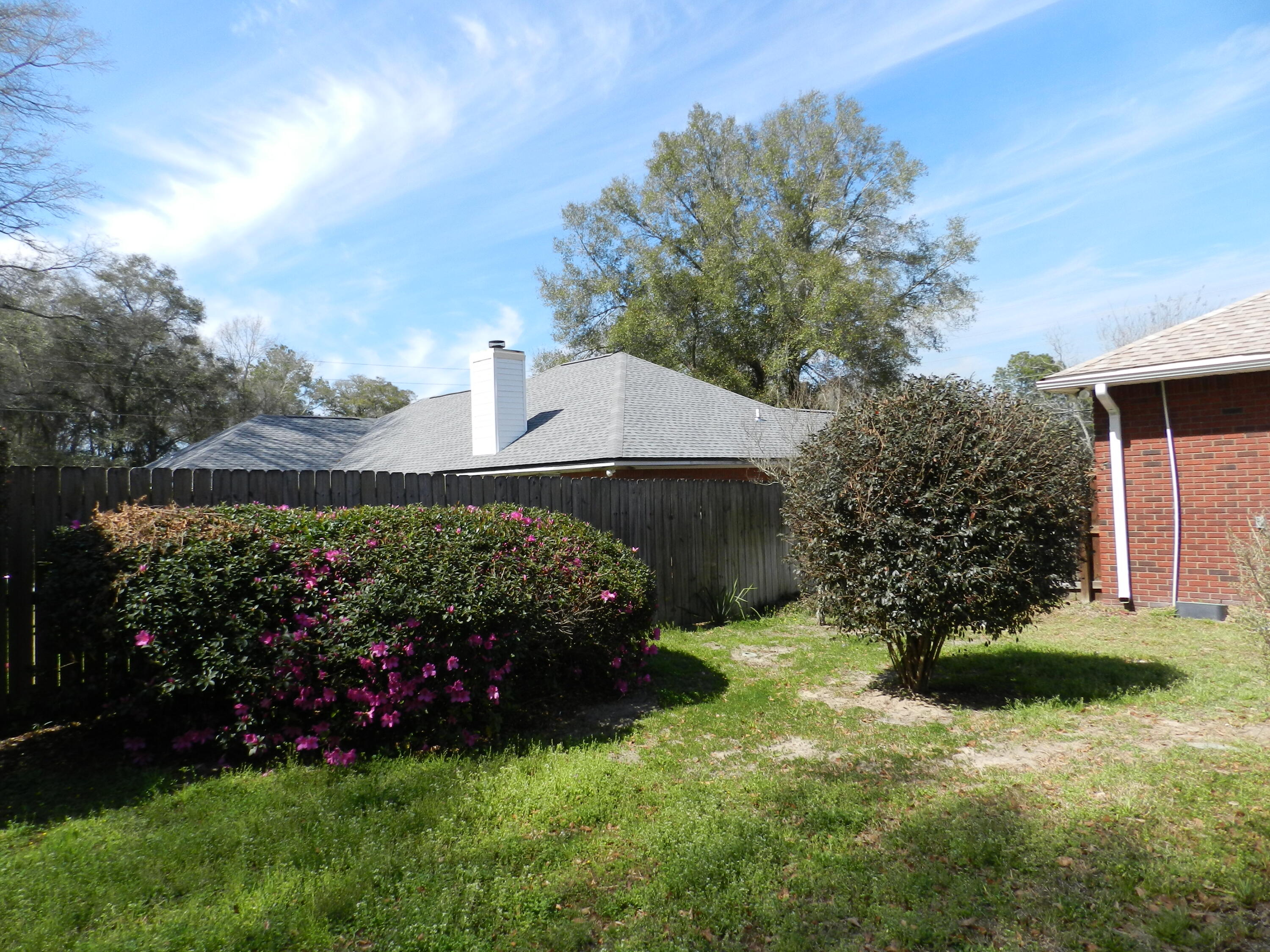 DOGWOOD ESTATES - Residential