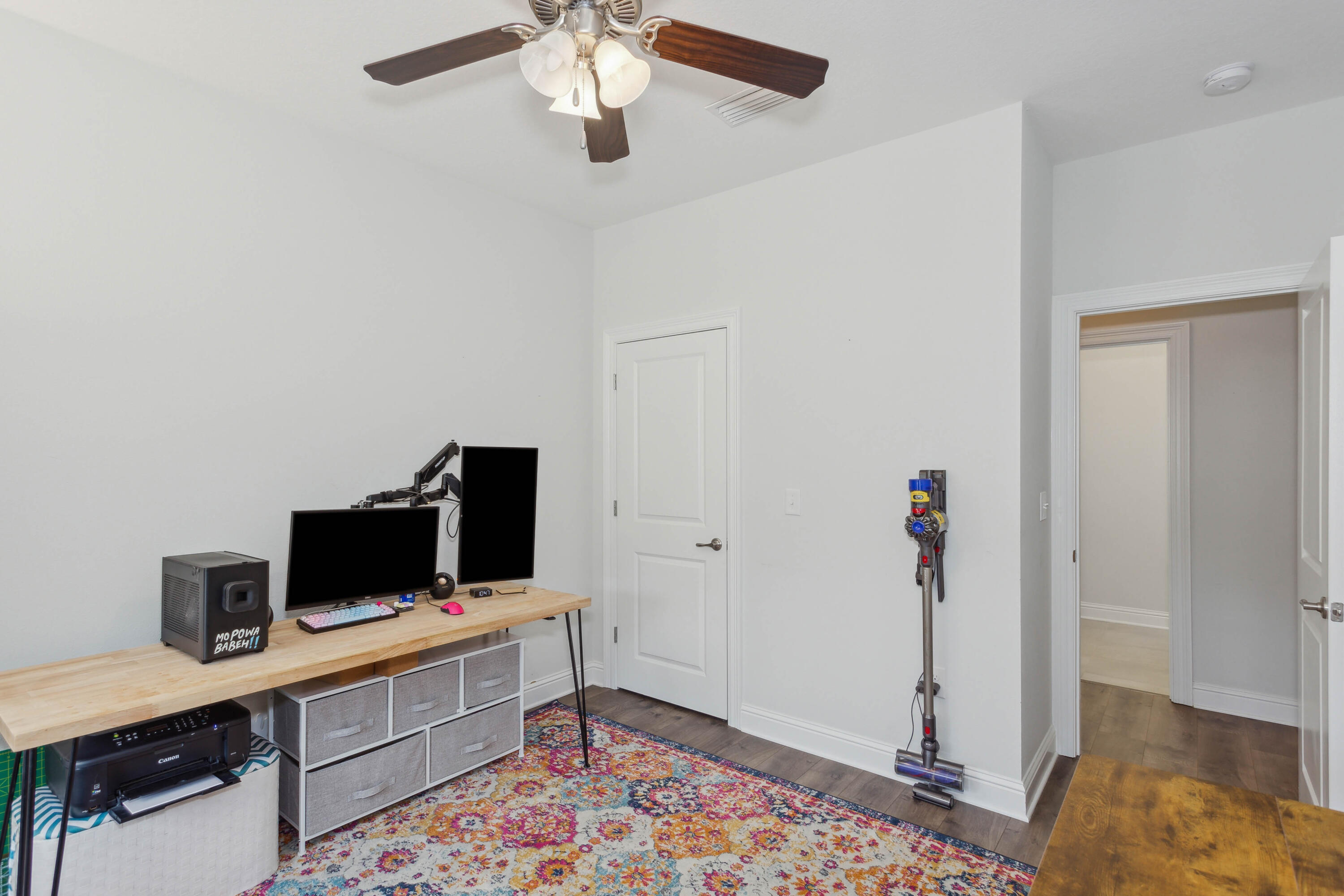 LAUREL OAKS S/D - Residential