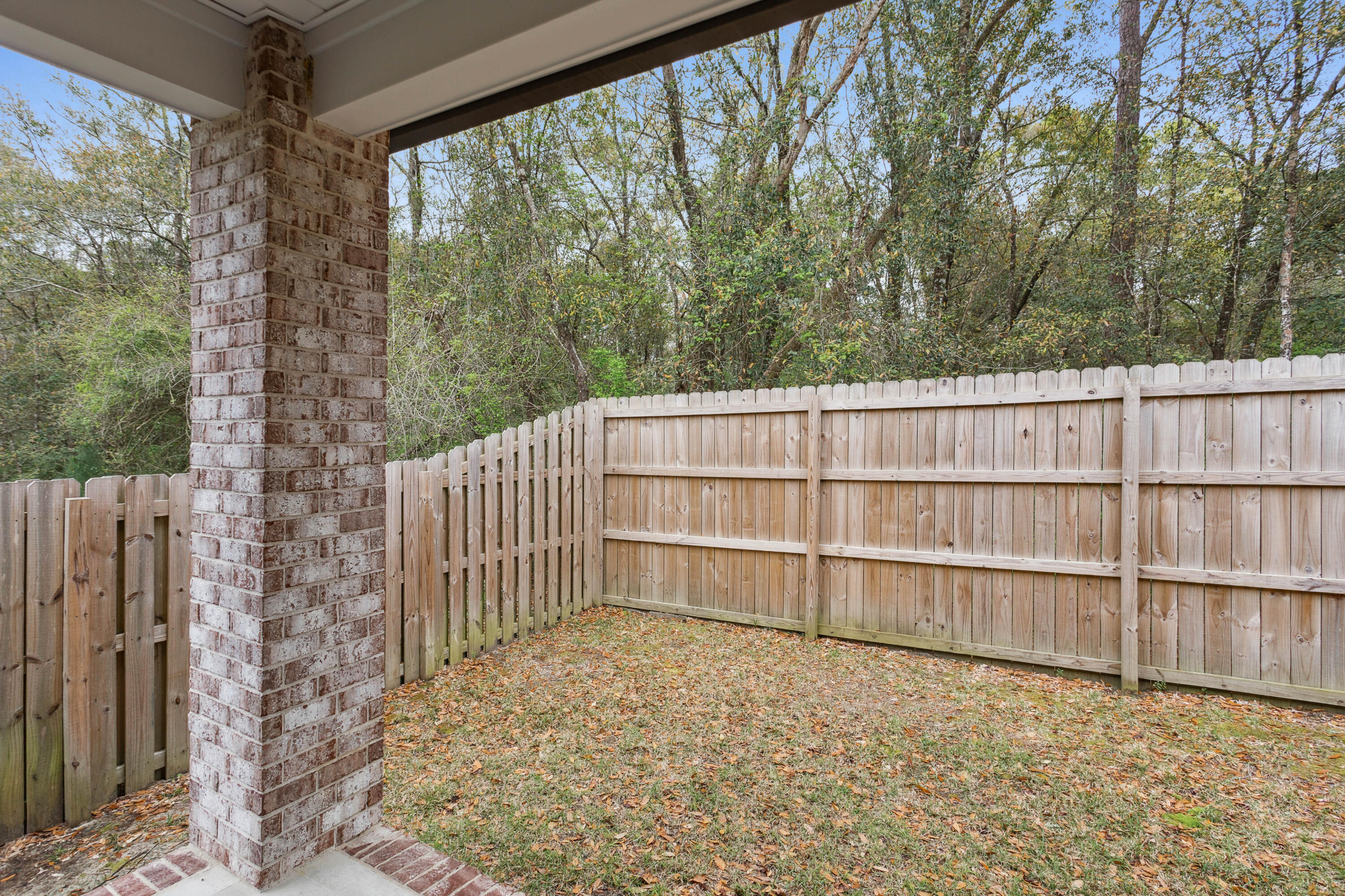 LAUREL OAKS S/D - Residential