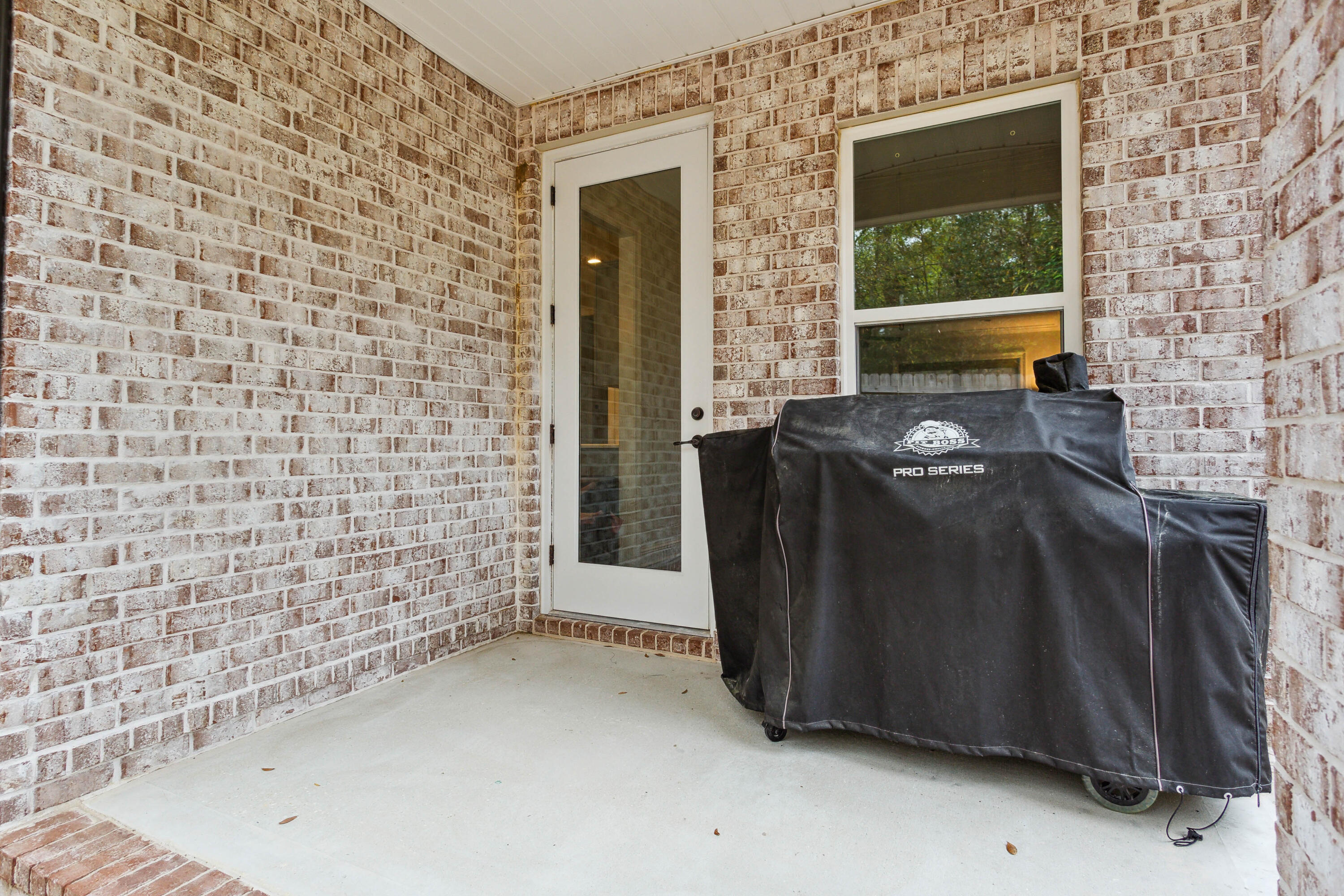 LAUREL OAKS S/D - Residential