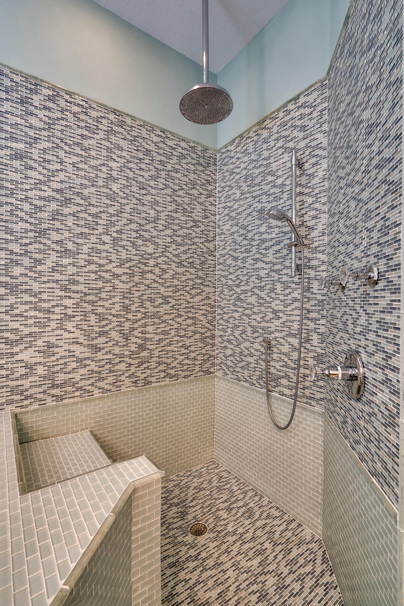 EMERALD BAY PH 1-B - Residential