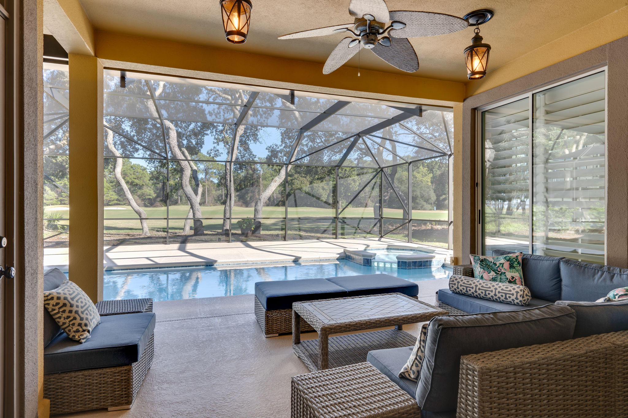 EMERALD BAY PH 1-B - Residential