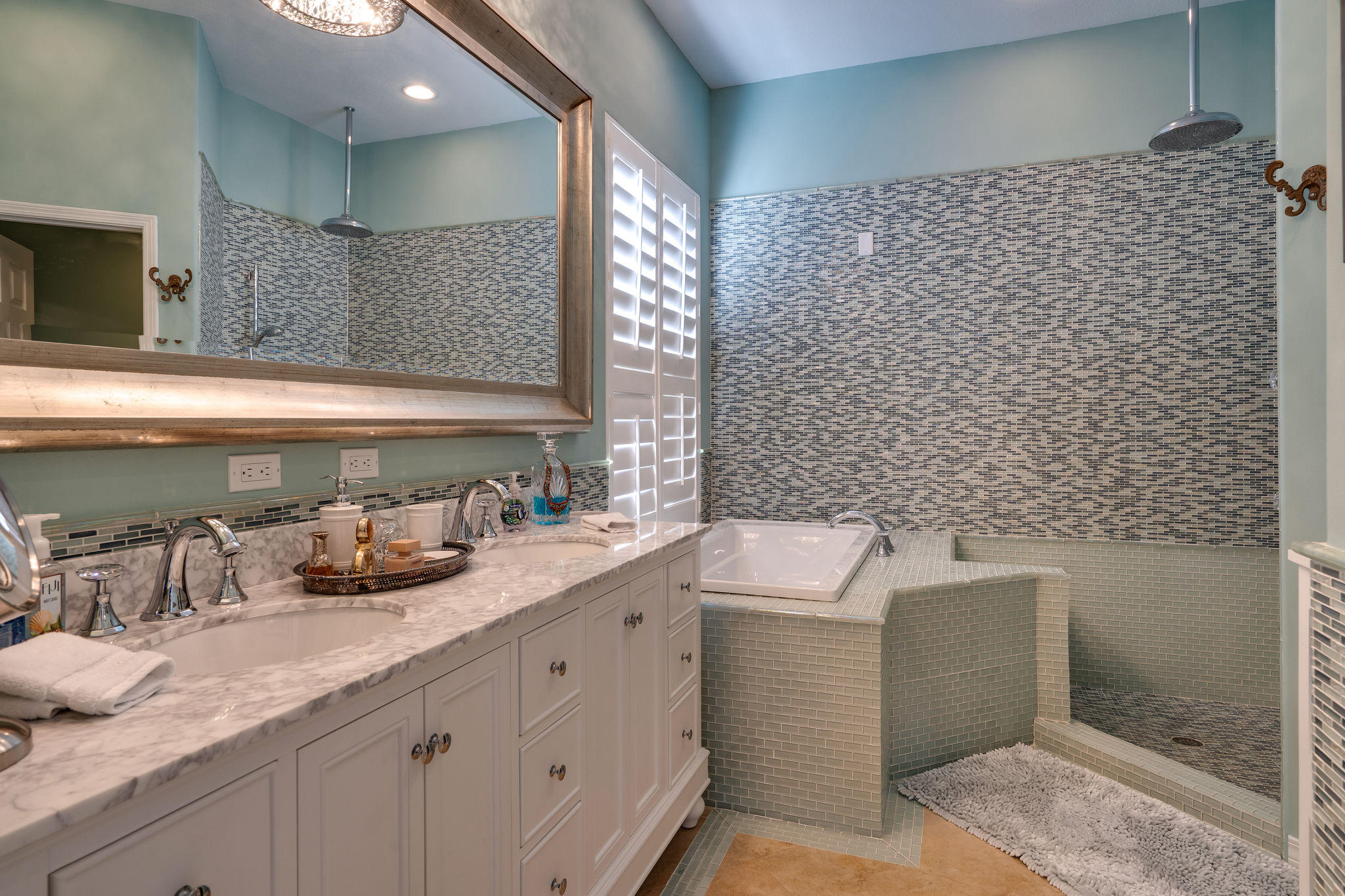 EMERALD BAY PH 1-B - Residential