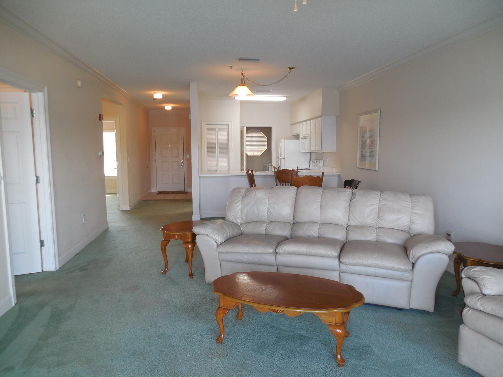 LAGUNA LANDING - Residential