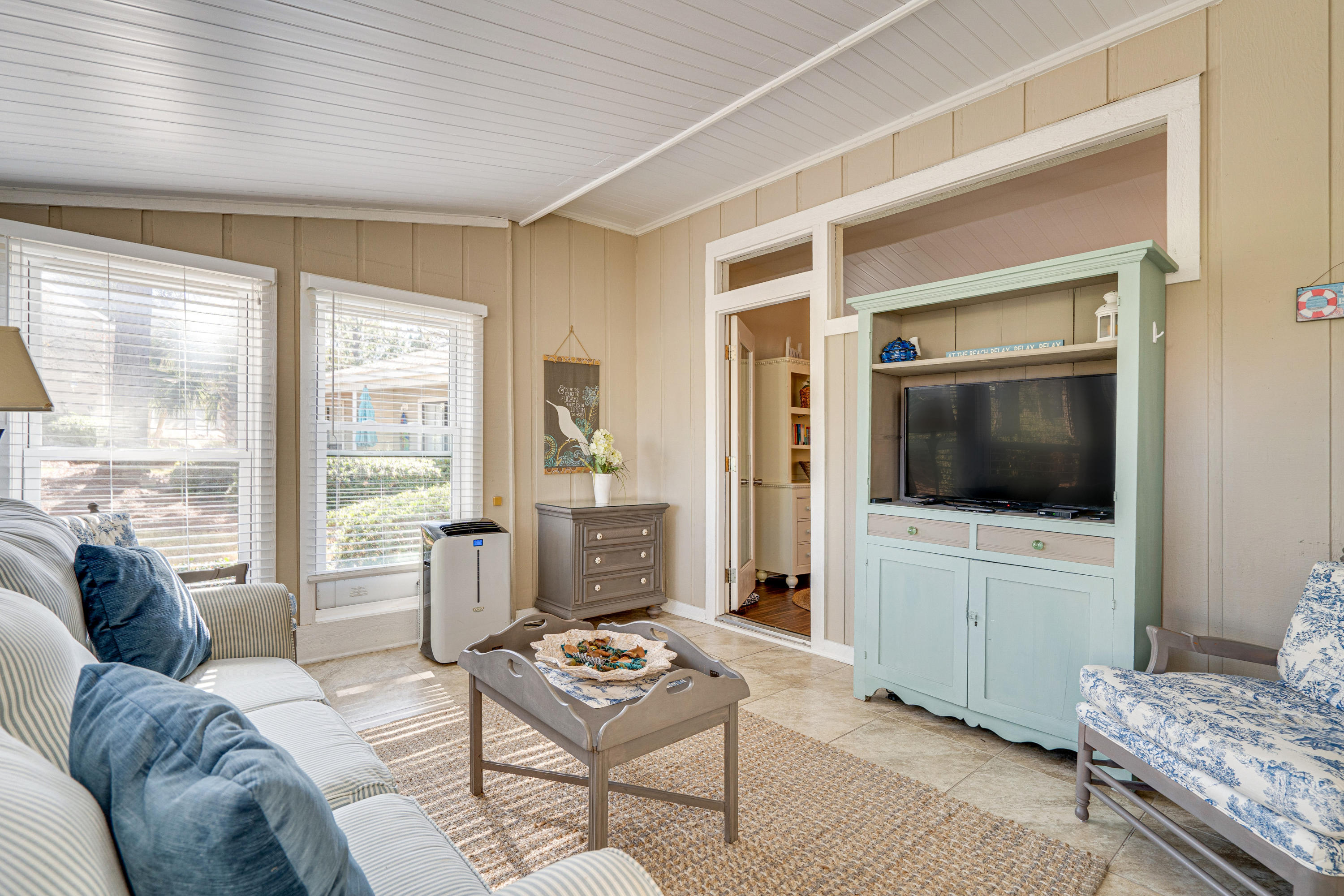 MAGNOLIA VILLAGE CONDO - Residential