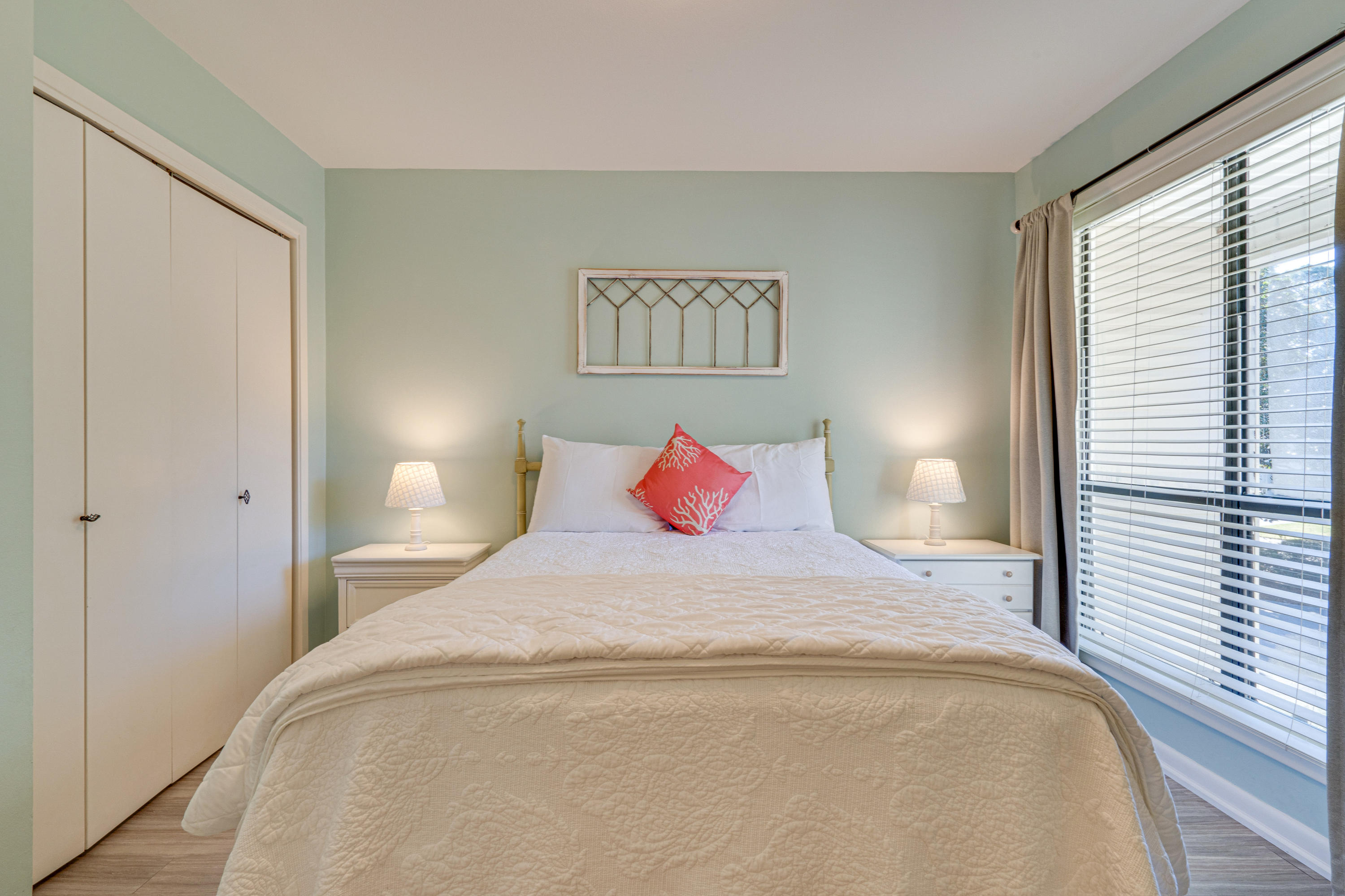 MAGNOLIA VILLAGE CONDO - Residential