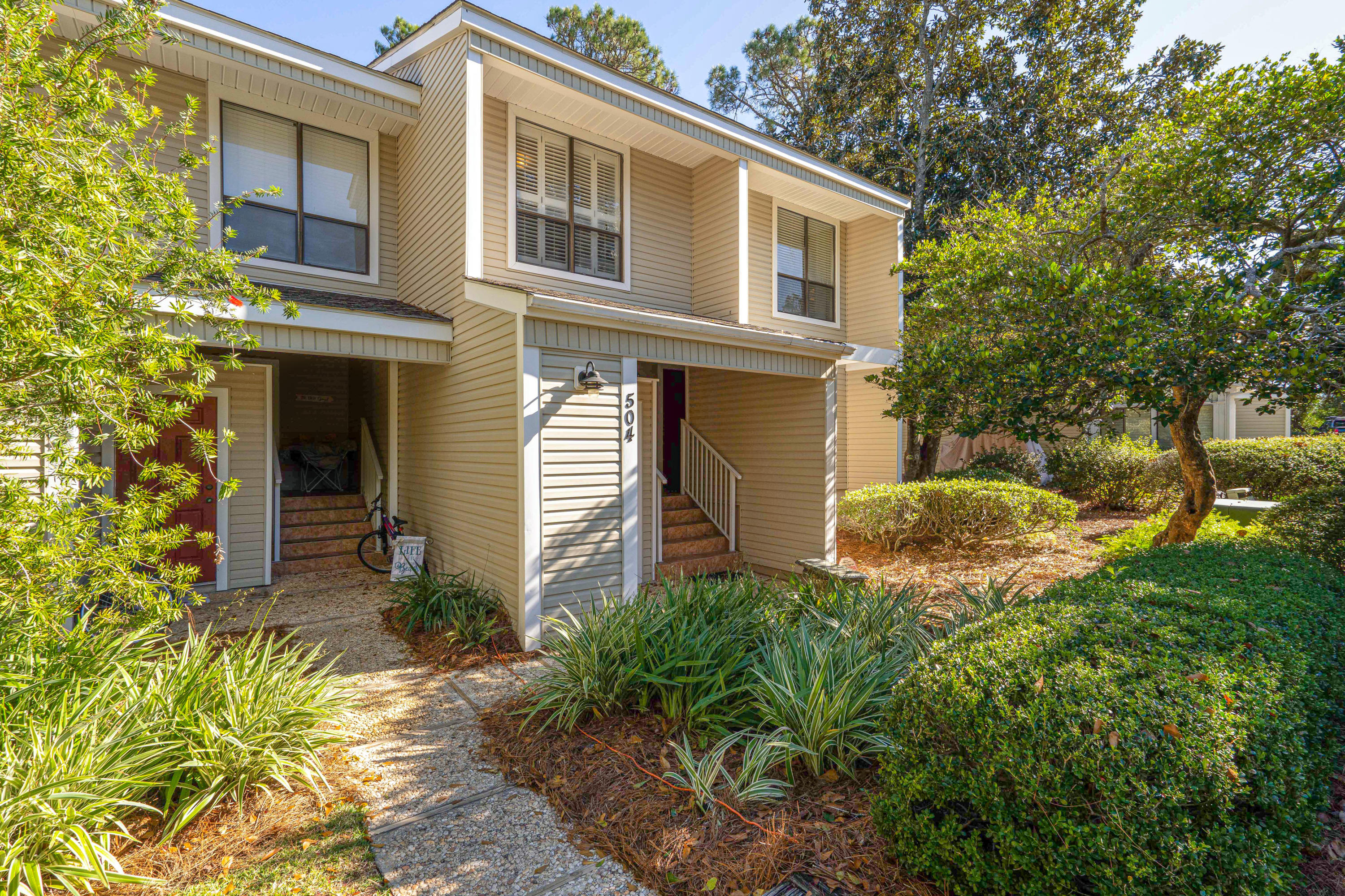 MAGNOLIA VILLAGE CONDO - Residential