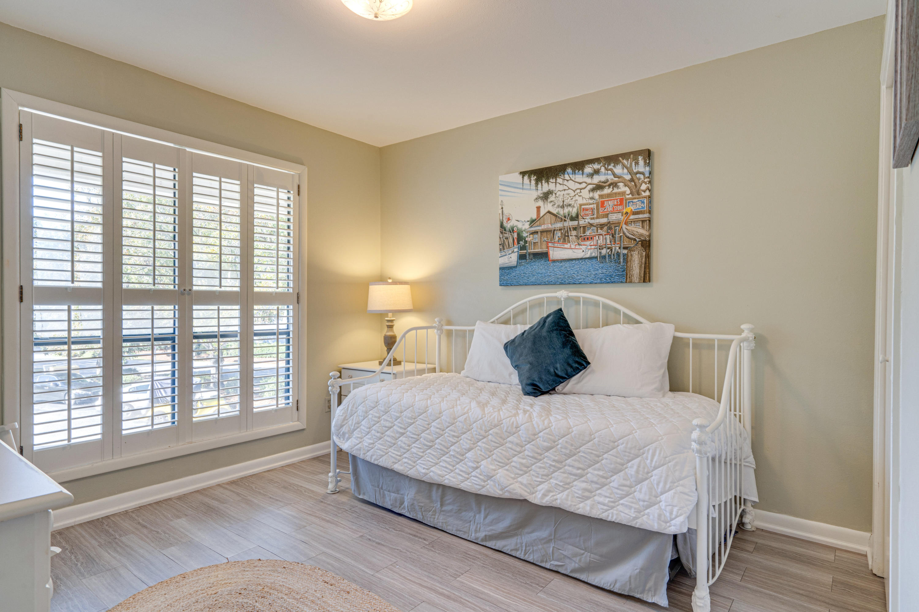 MAGNOLIA VILLAGE CONDO - Residential