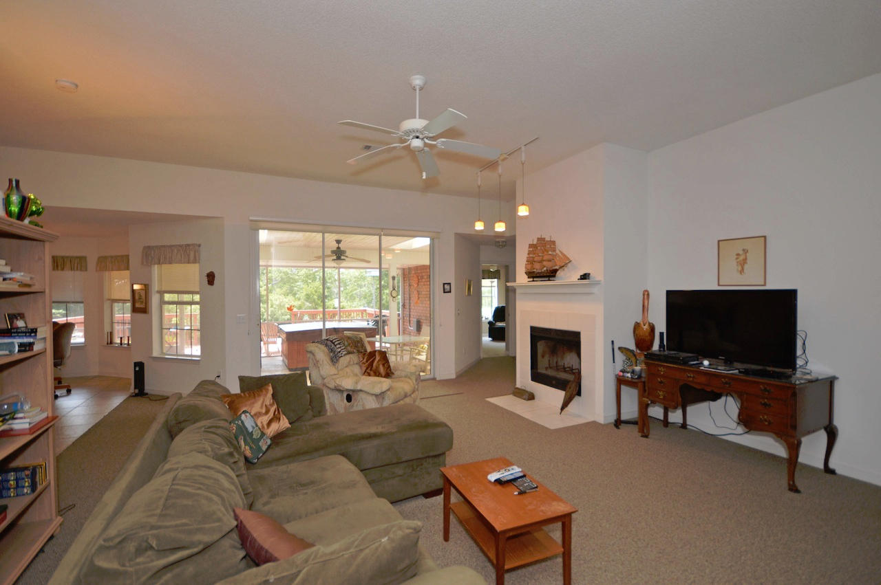 TOM KING ESTATES - Residential