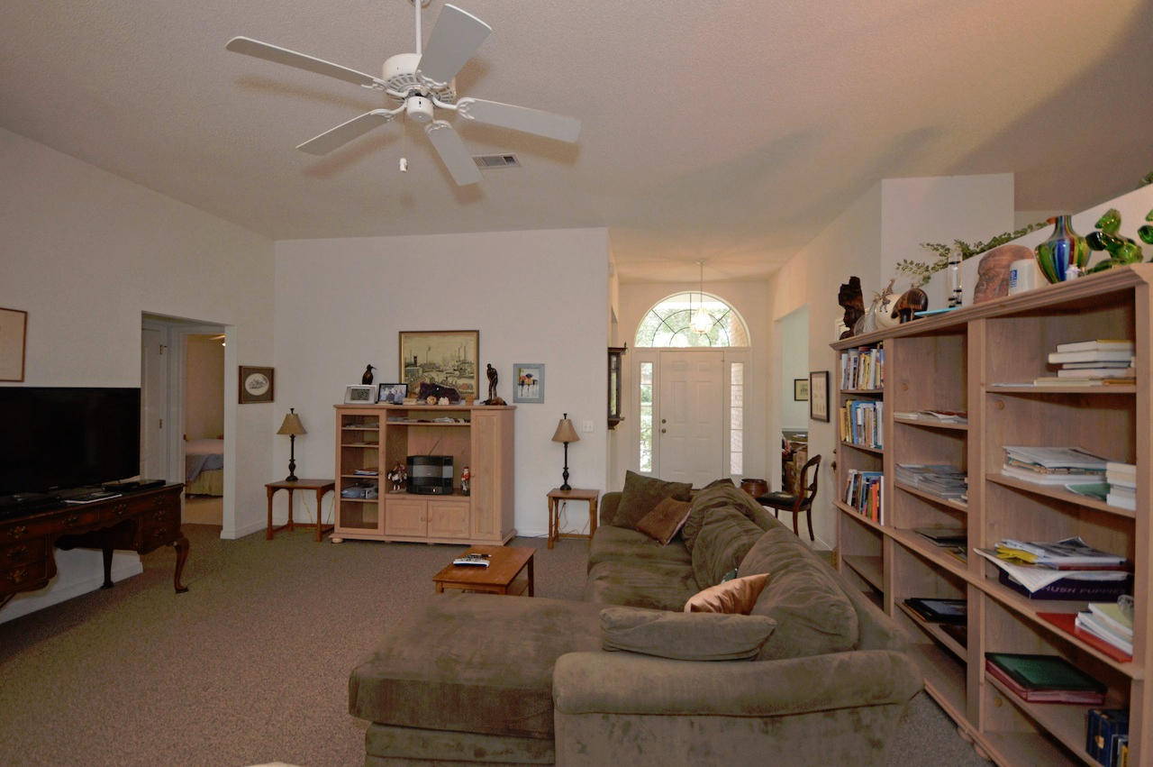 TOM KING ESTATES - Residential