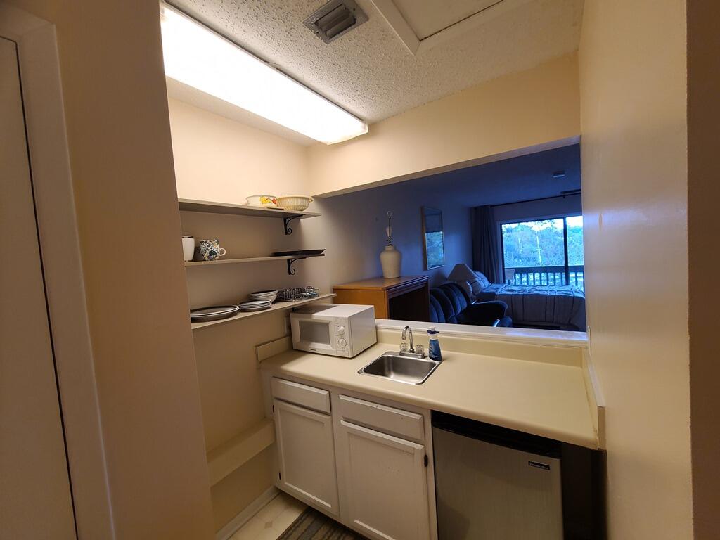 MARINA VILLAS CONDO AT BLUEWATER BAY - Residential